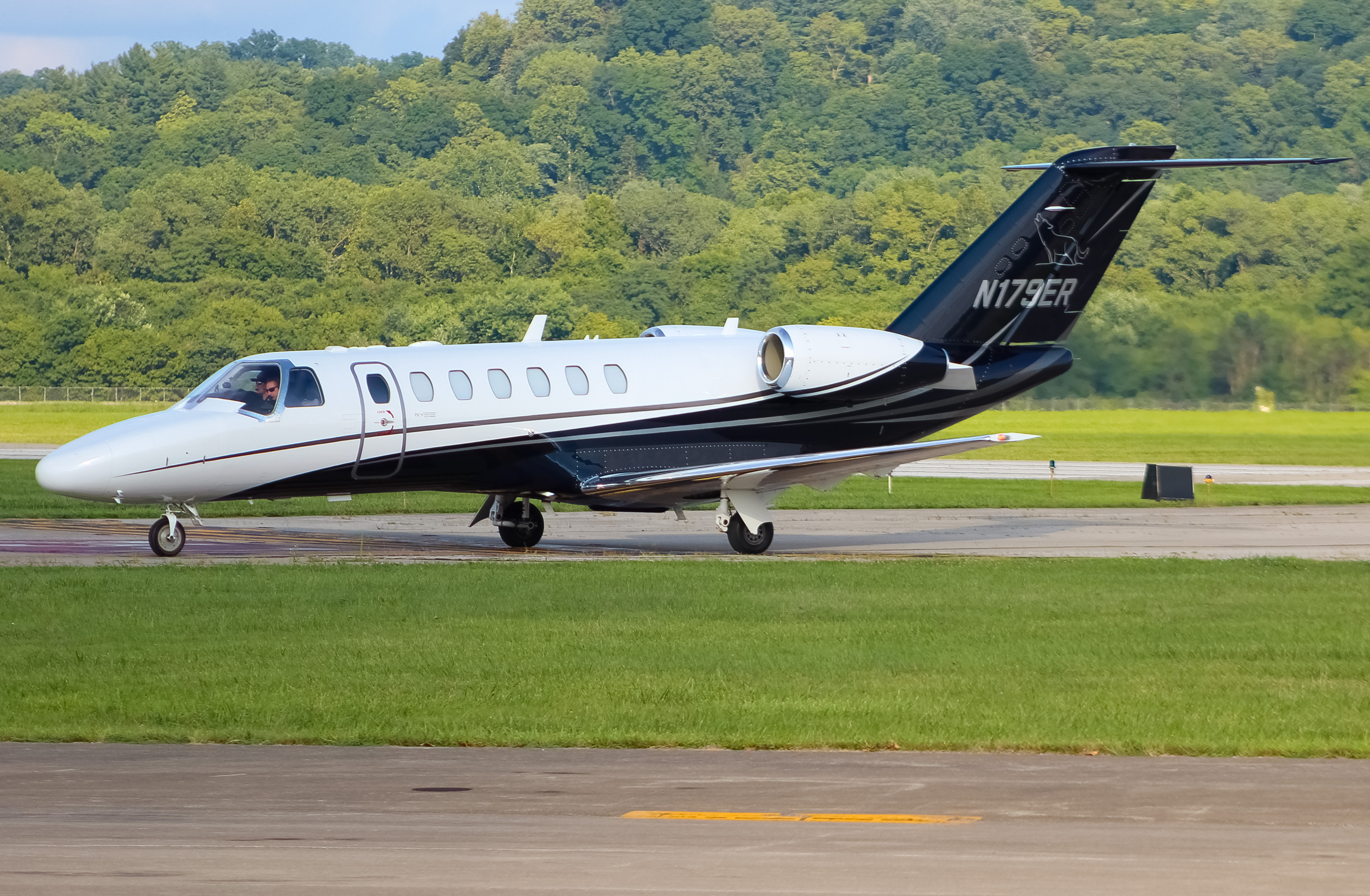 Full size: PRIVATE  Cessna Citation 525 N179ER at Cincinnati Municipal Airport/Lunken Field