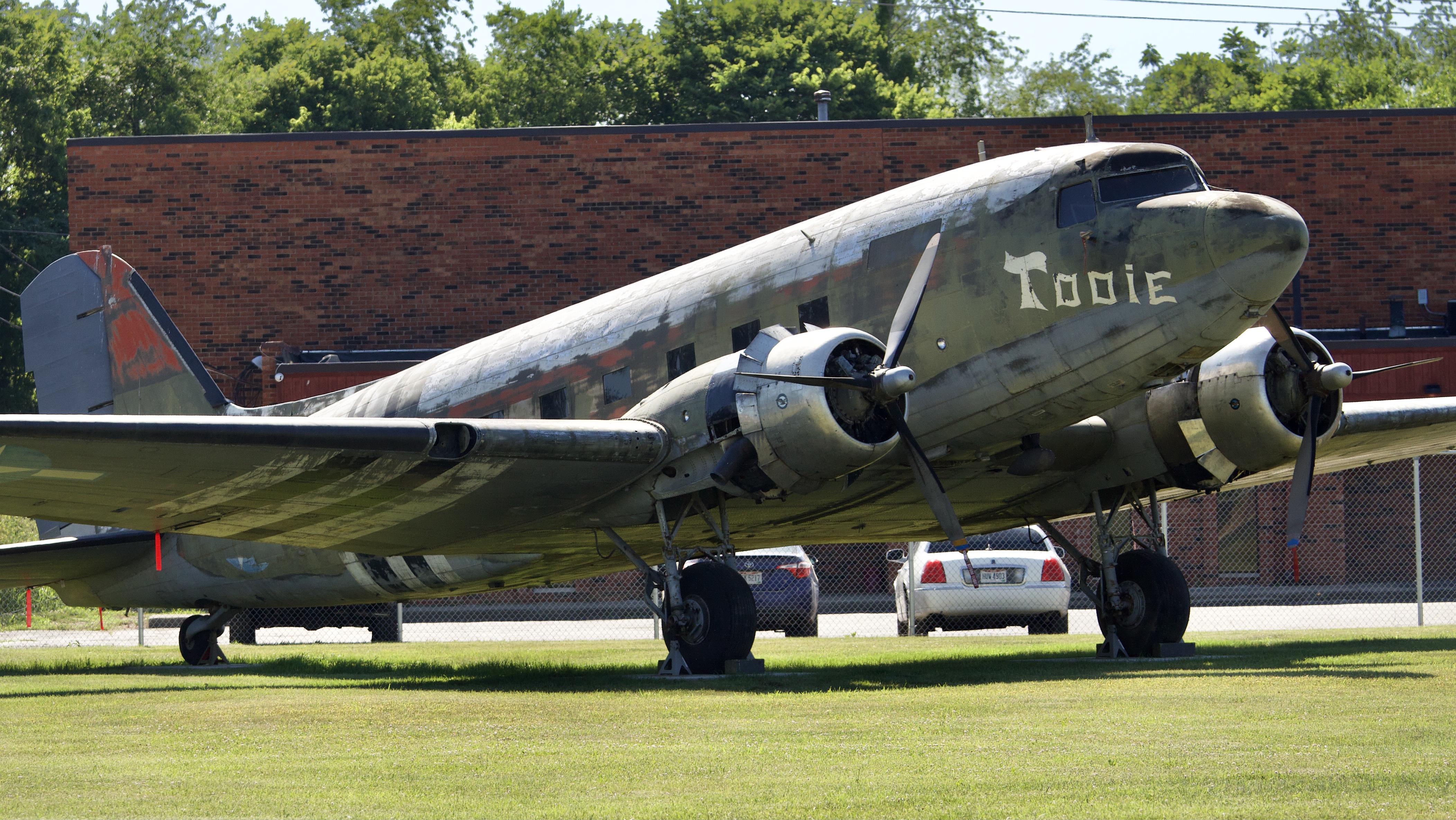Full size: PRIVATE Douglas DC-3 N2312G at Not Applicable