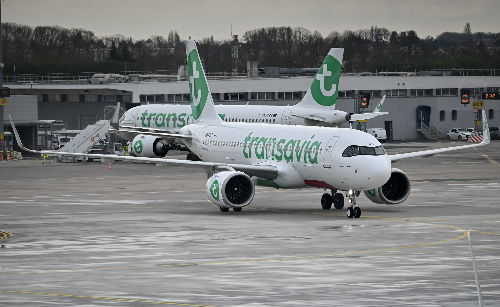 Full size: Transavia Airbus A320NEO F-HXSL at Paris Orly Airport