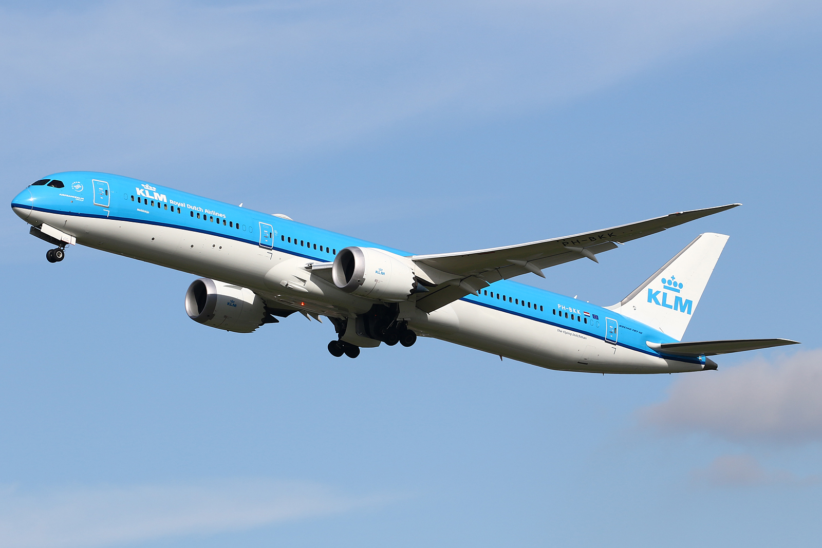 Full size: KLM Boeing 787-10 PH-BKK at Amsterdam Schiphol Airport