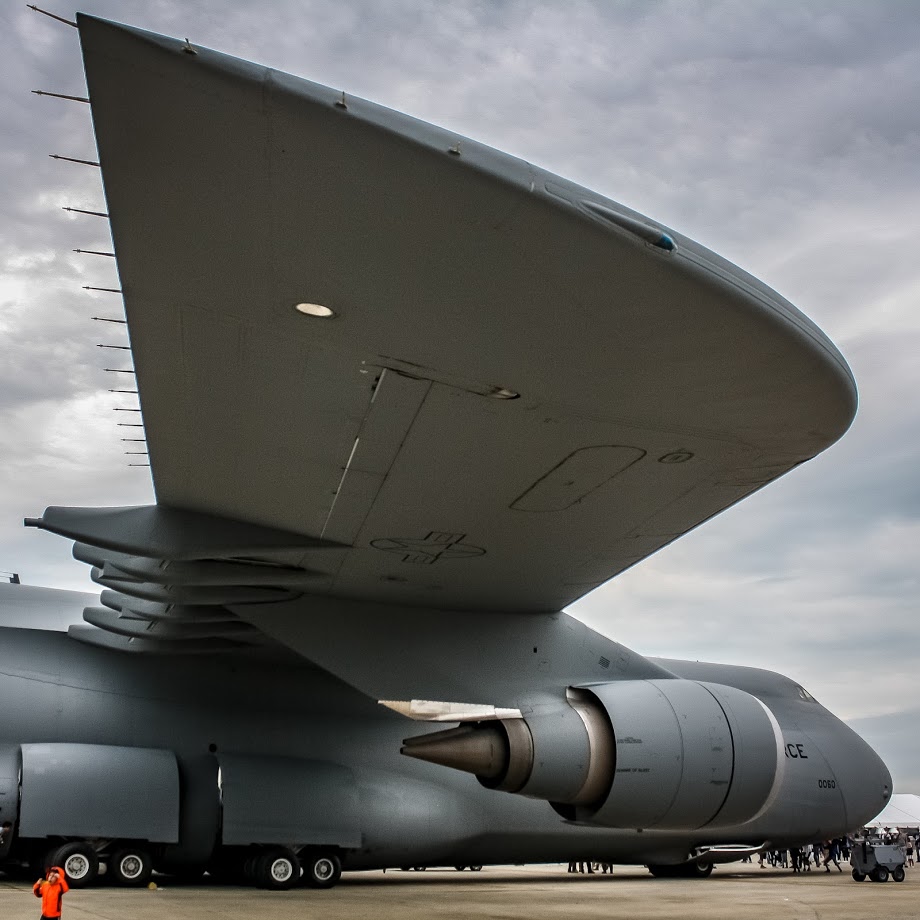 Full size: USAF - United States Air Force Lockheed C-5 Galaxy 84-0060 at Joint Base Andrews