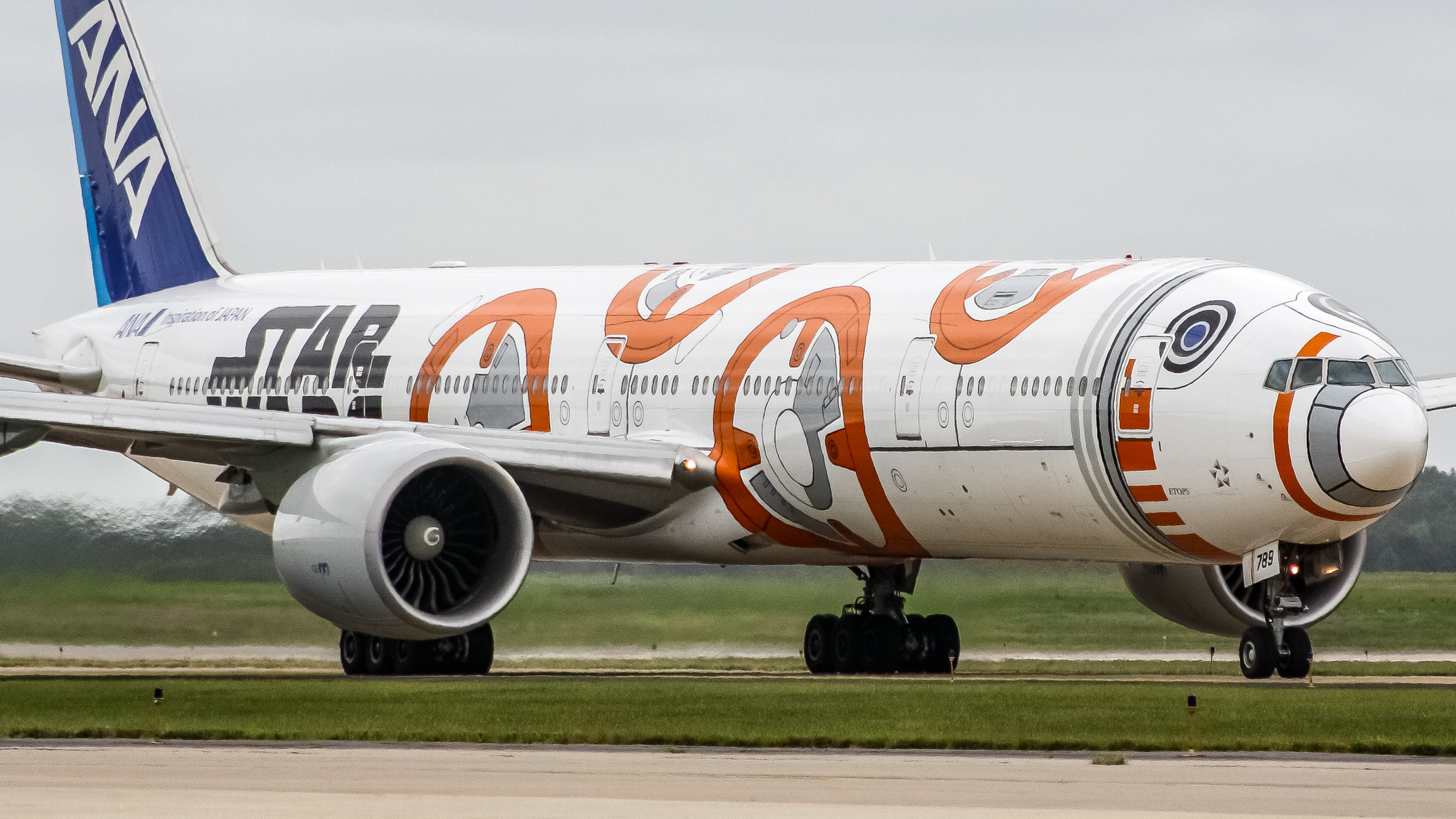 Full size: All Nippon Airways Boeing 777-300ER JA789A at Washington Dulles International Airport