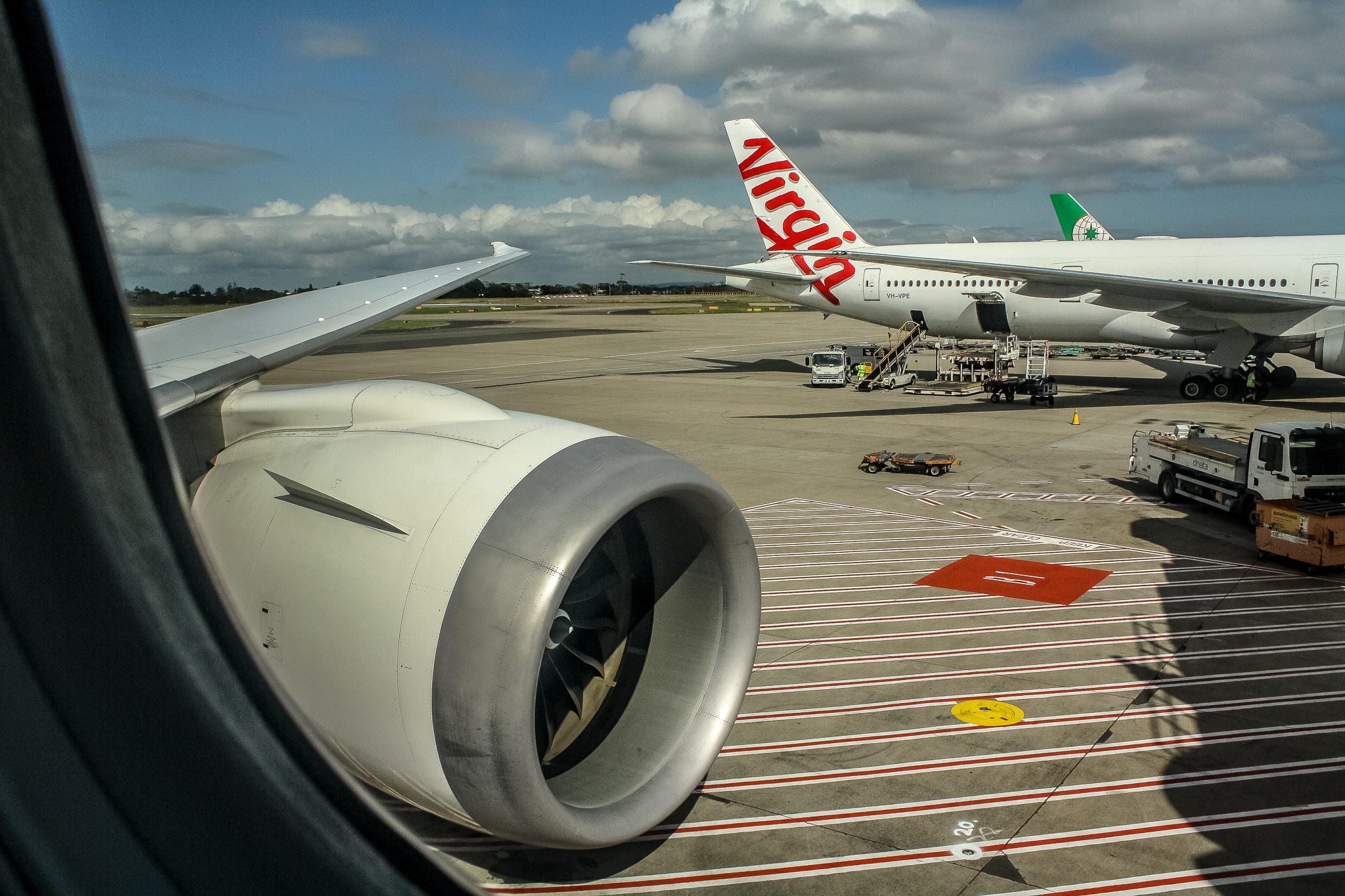 Full size: United Airlines Boeing 787-9 N45956 at Sydney Kingsford Smith Airport