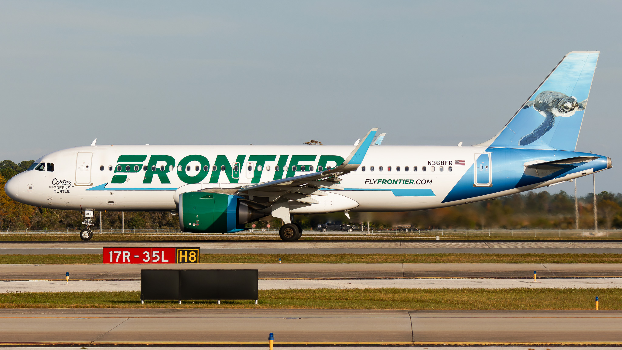 Full size: Frontier Airlines Airbus A320NEO N368FR at Orlando International Airport