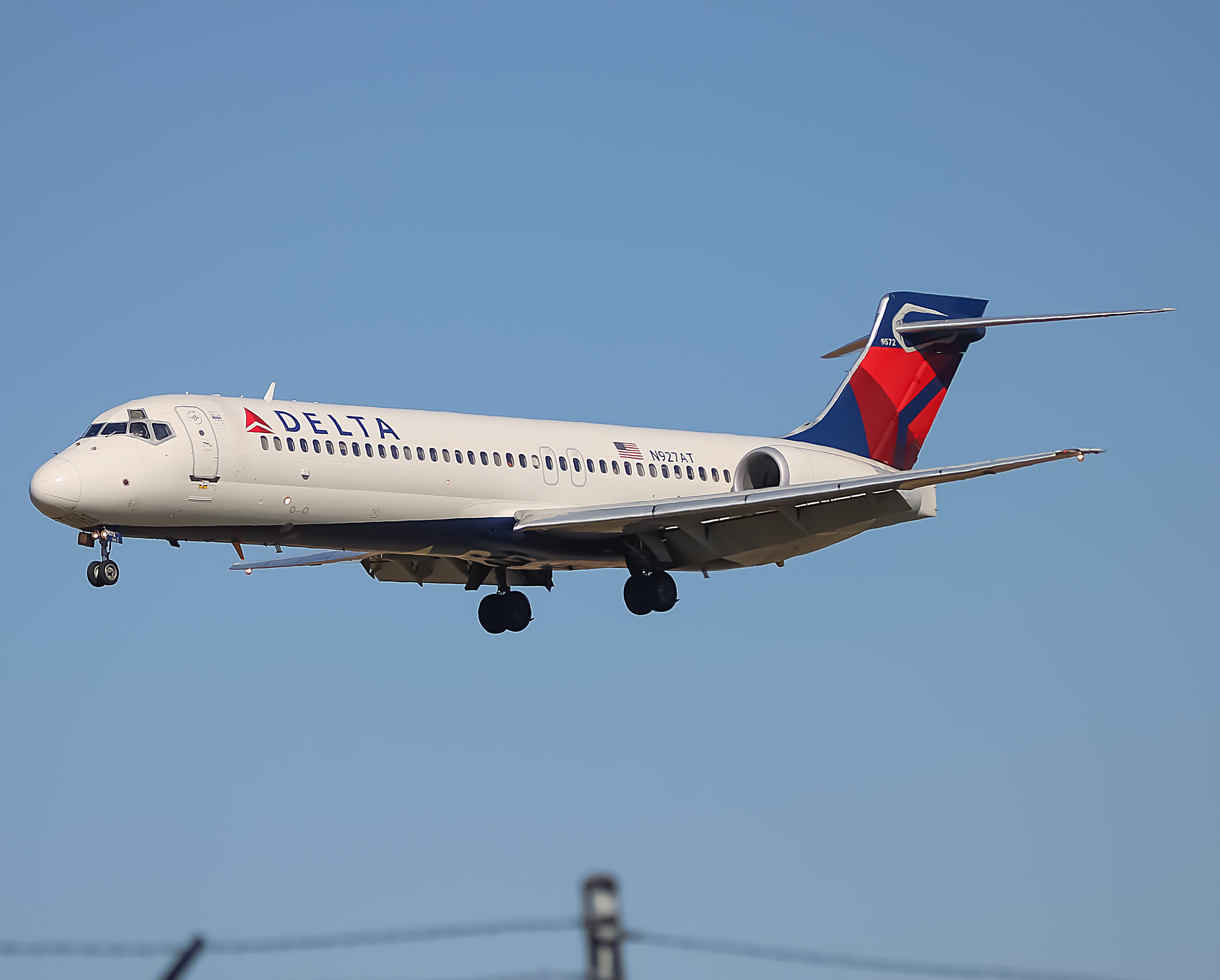 Full size: Delta Airlines Boeing 717-200 N927AT at Philadelphia International Airport