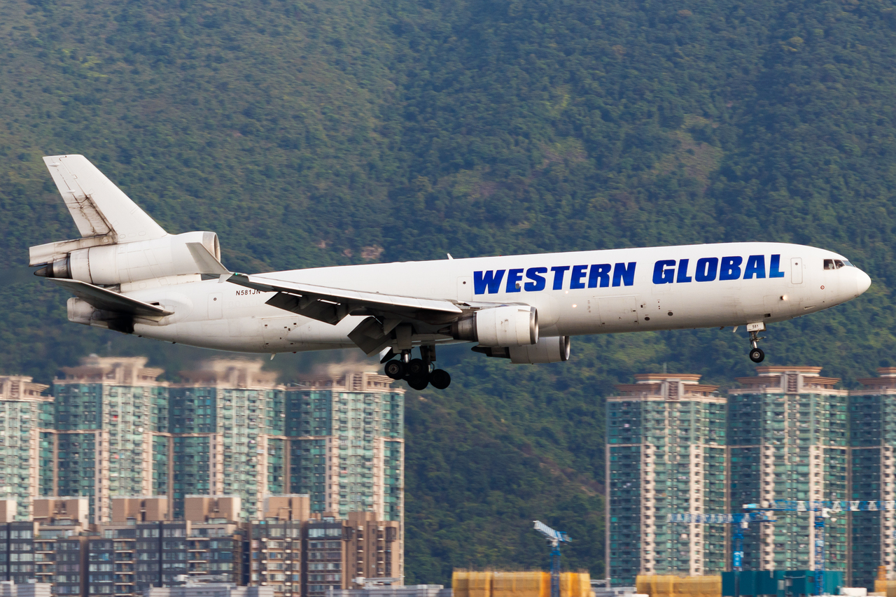 Full size: Western Global Airlines McDonnell Douglas MD-11F N581JN at Hong Kong International Airport
