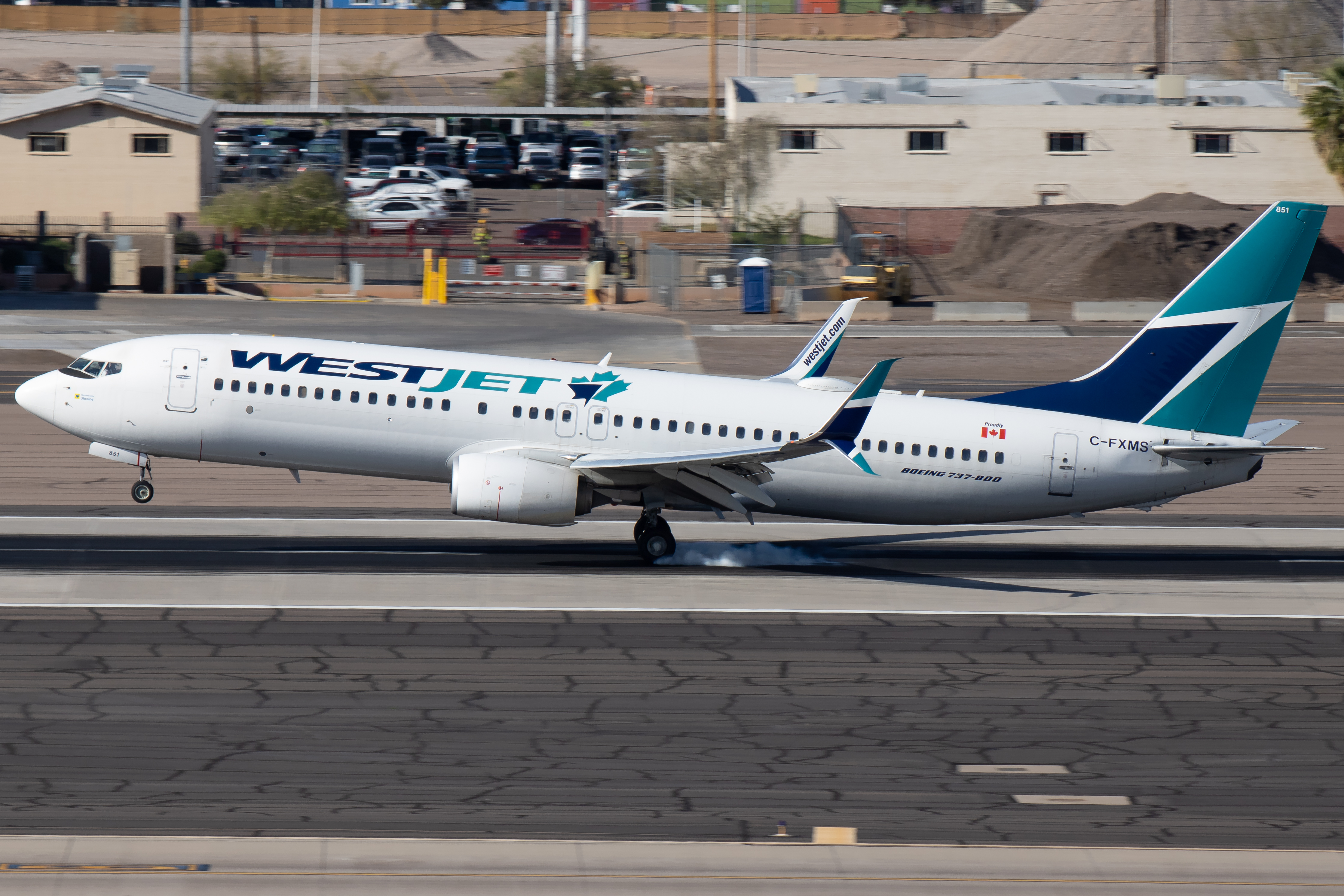 Full size: WestJet Boeing 737-800 C-FXMS at Phoenix Sky Harbor International Airport