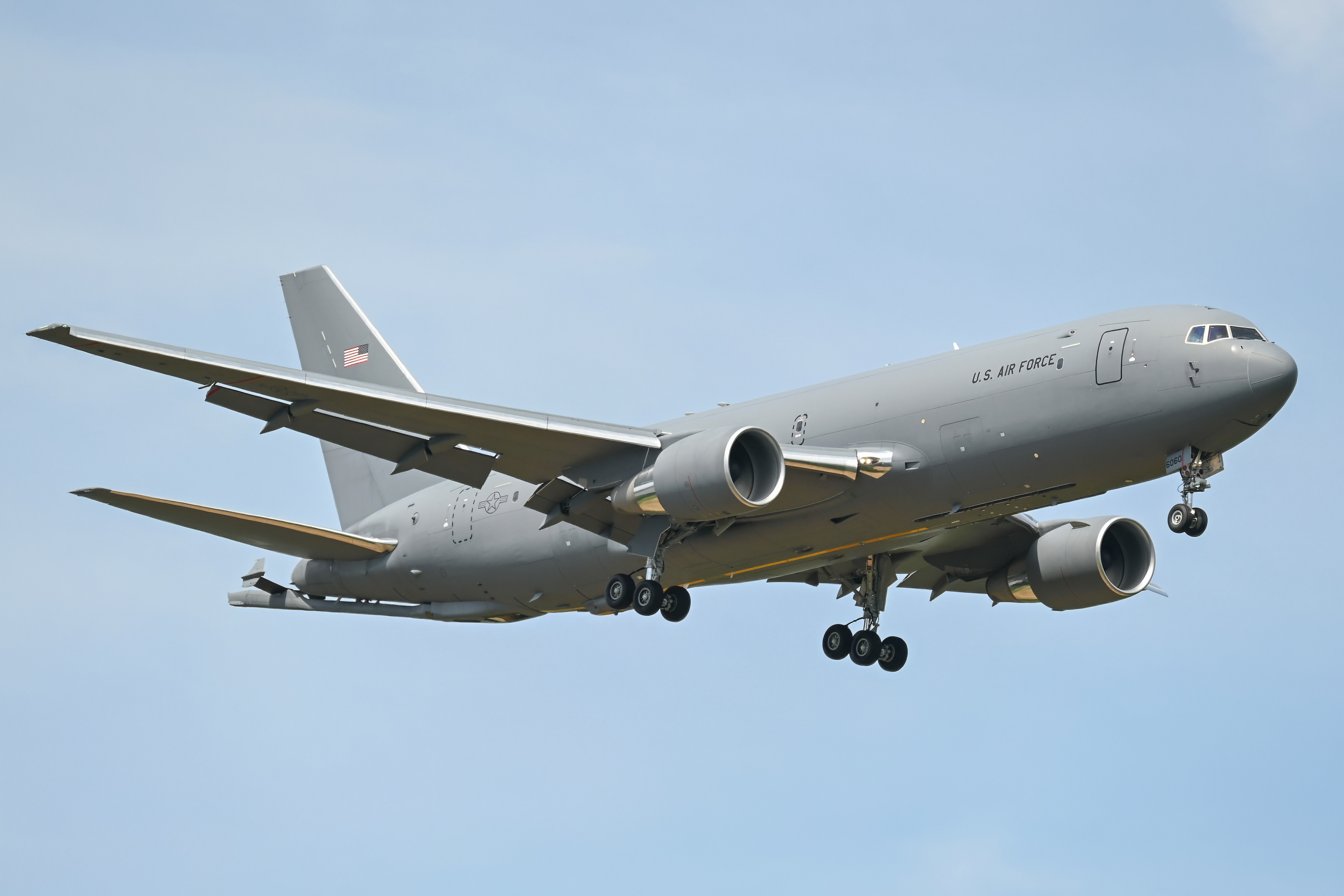 Full size: USAF - United States Air Force Boeing KC-46A Pegasus 21-46060 at McGuire Field (Joint Base Mc Guire Dix Lakehurst) Airport