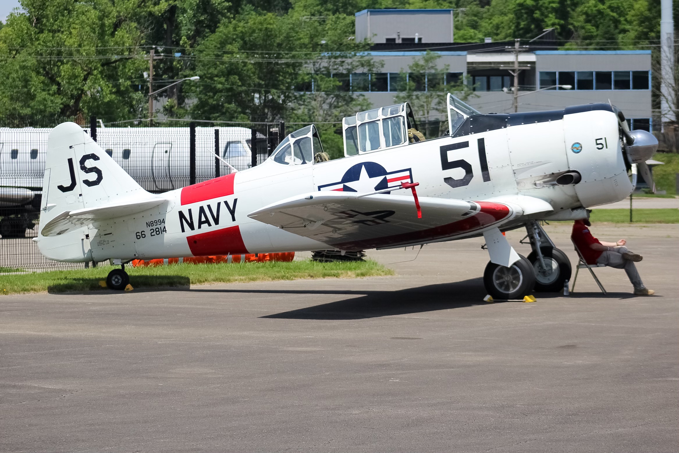 Full size: PRIVATE  Raytheon Harvard II  N8994 at Cincinnati Municipal Airport/Lunken Field
