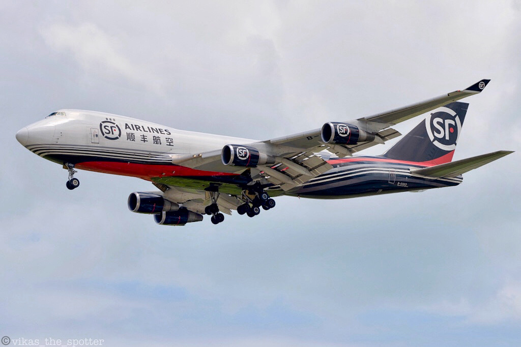 Full size: SF Airlines Boeing 747-400F B-2433 at Singapore-Changi Airport