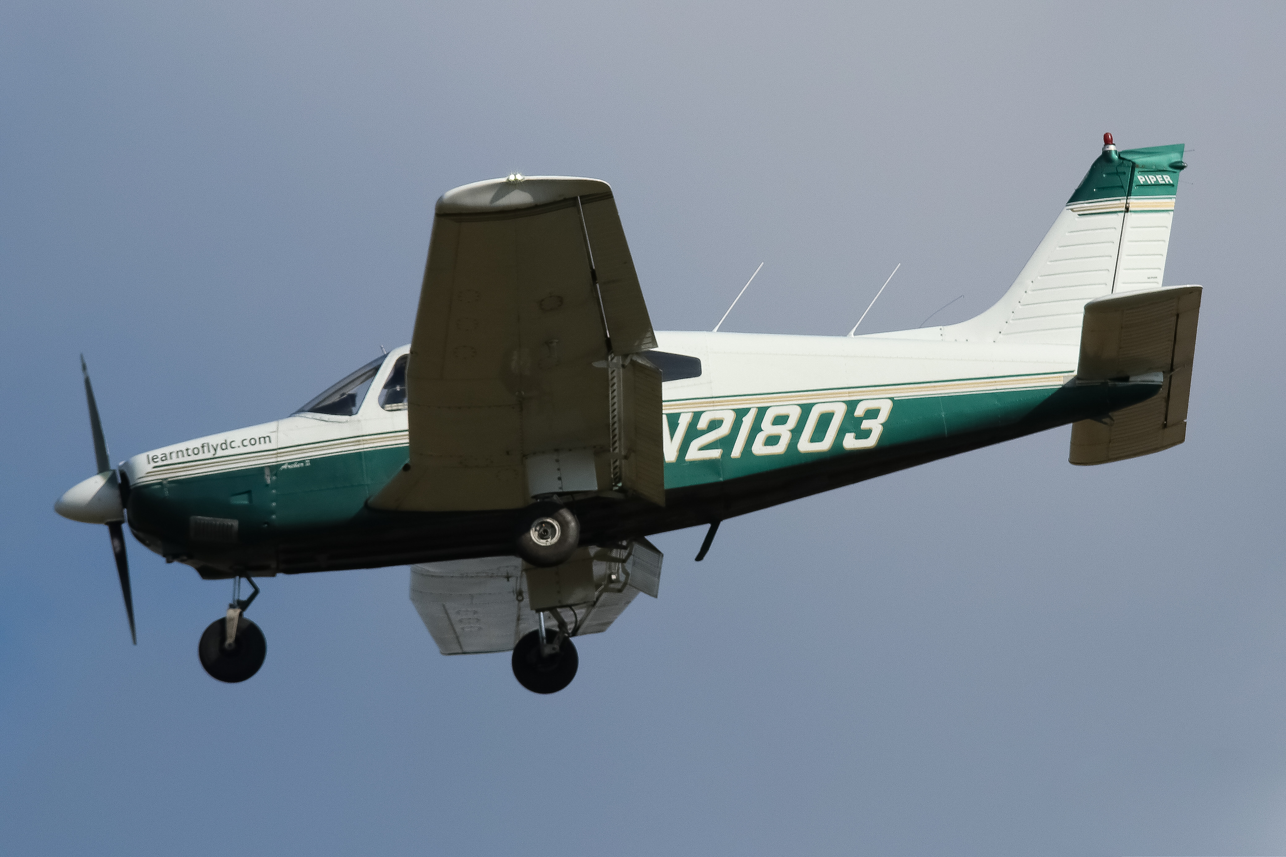 Full size: PRIVATE Piper 28 Archer N21803 at Carroll County Regional Airport/Jack B Poage Field
