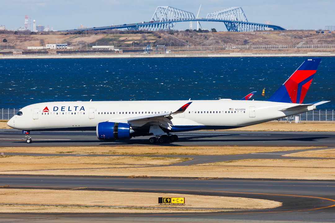 Full size: Delta Airlines Airbus A350-900 N508DN at Tokyo-Haneda Airport