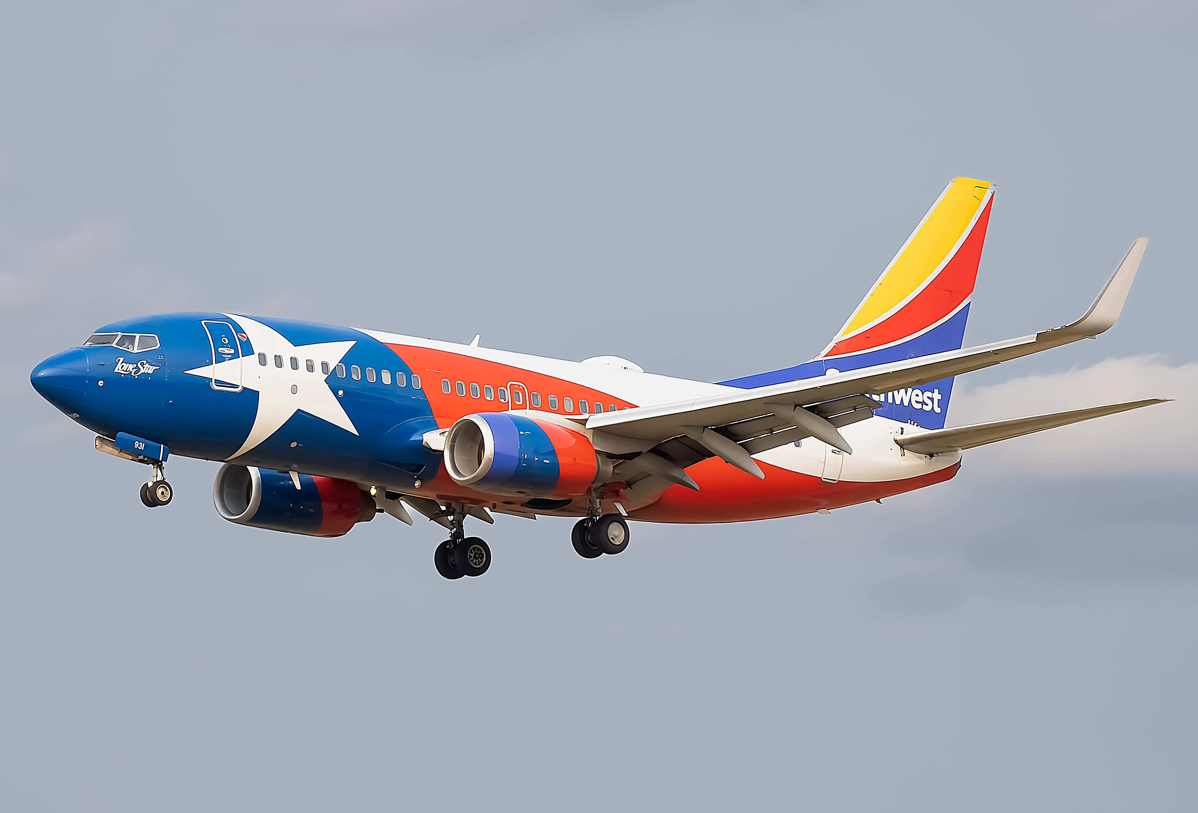 Full size: Southwest Boeing 737-700 N931WN at Baltimore/Washington International Thurgood Marshall Airport