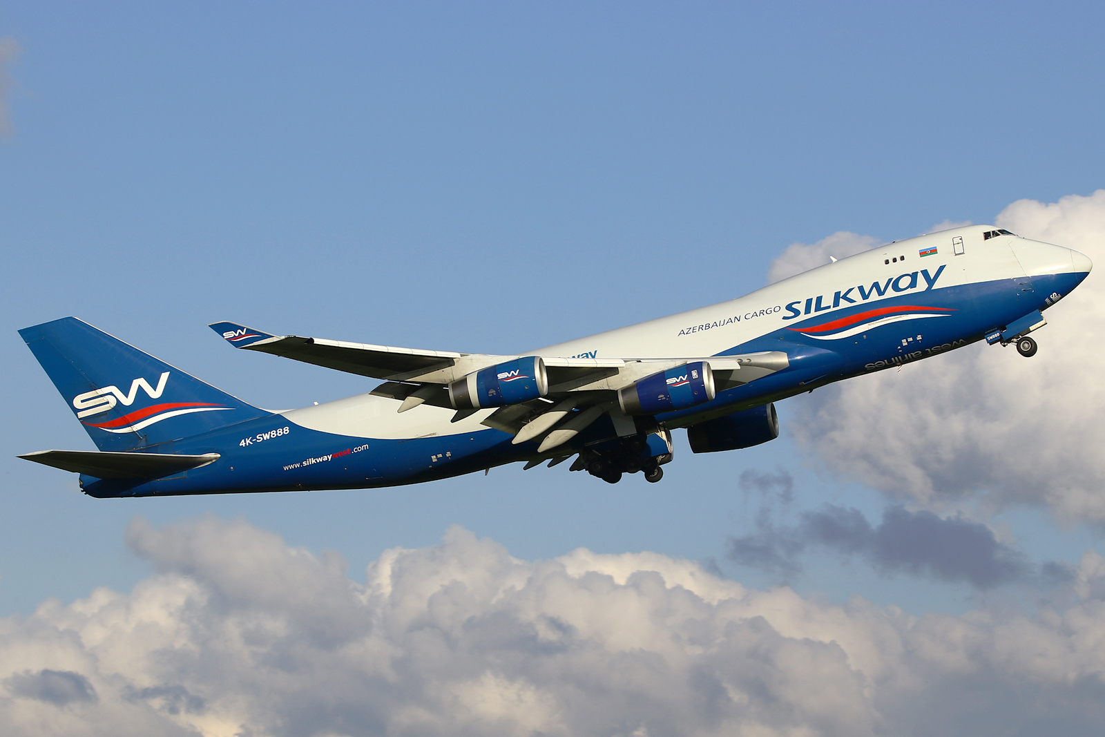 Full size: Silk Way West Airlines Boeing 747-400F 4K-SW888 at Eindhoven Airport