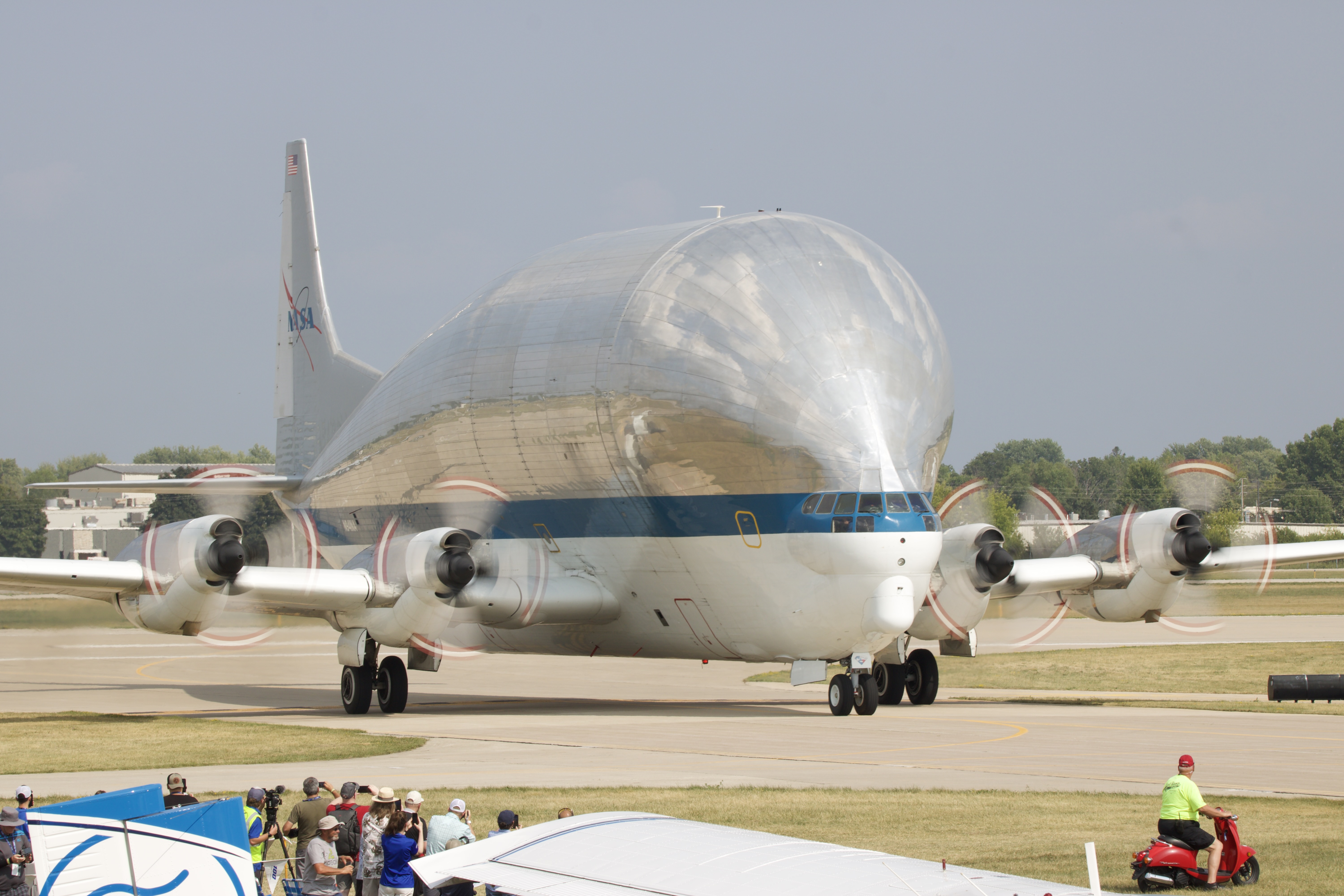 Full size: NASA Boeing B-377 SGT Super Guppy Turbine N941NA at Wittman Regional Airport