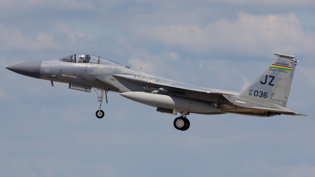 Full size: USAF - United States Air Force McDonnell Douglas F-15 Eagle 81-0036 at John Glenn Columbus International Airport