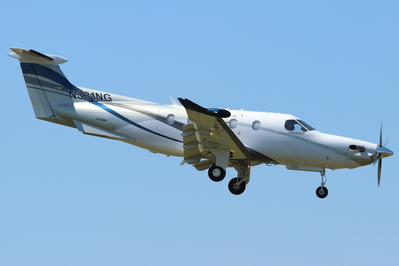 Full size: PRIVATE Pilatus PC-12 N331NG at Carroll County Regional Airport/Jack B Poage Field