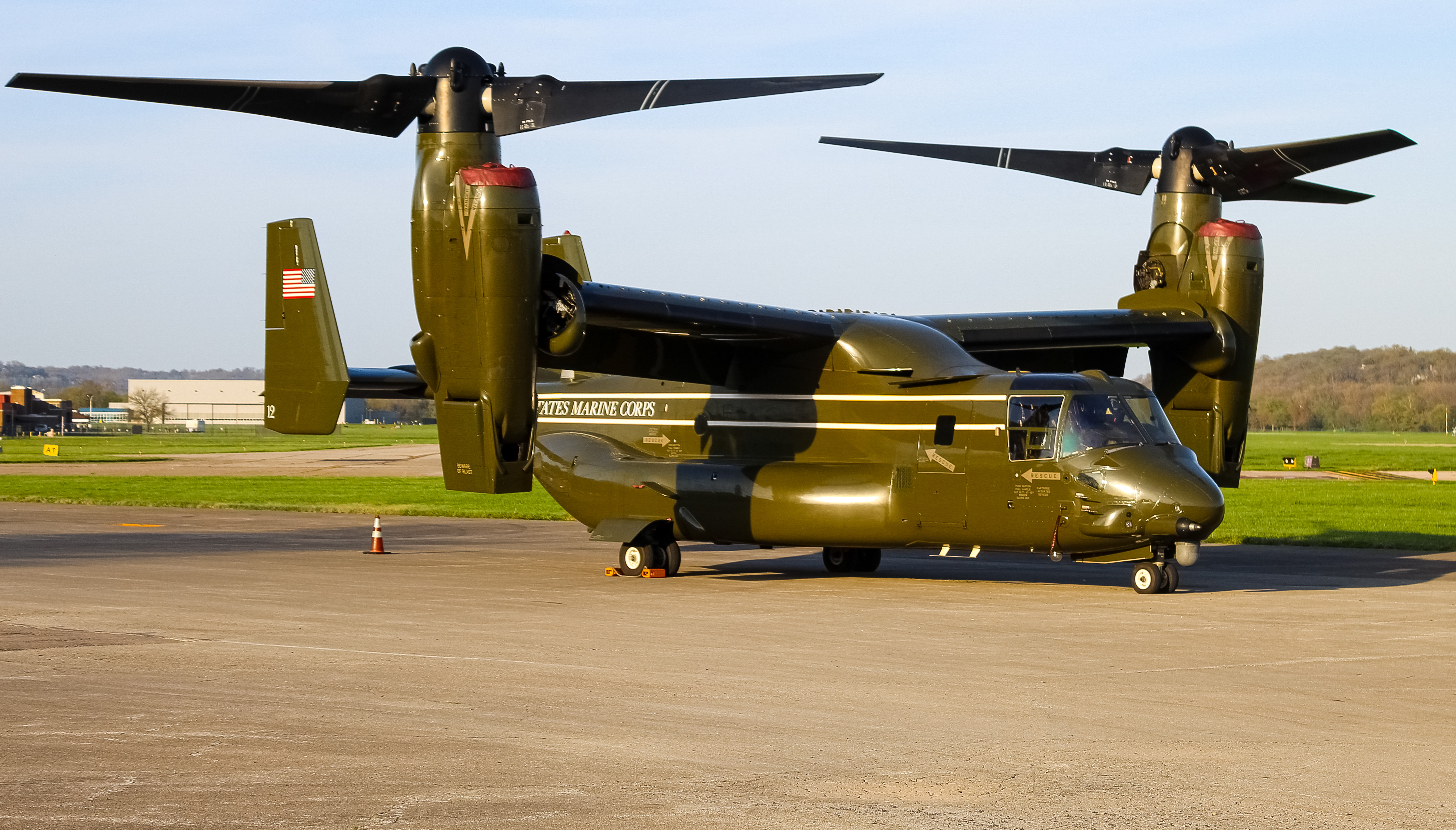 Full size: USMC - United States Marine Corp Boeing V-22  168339 at Cincinnati Municipal Airport/Lunken Field