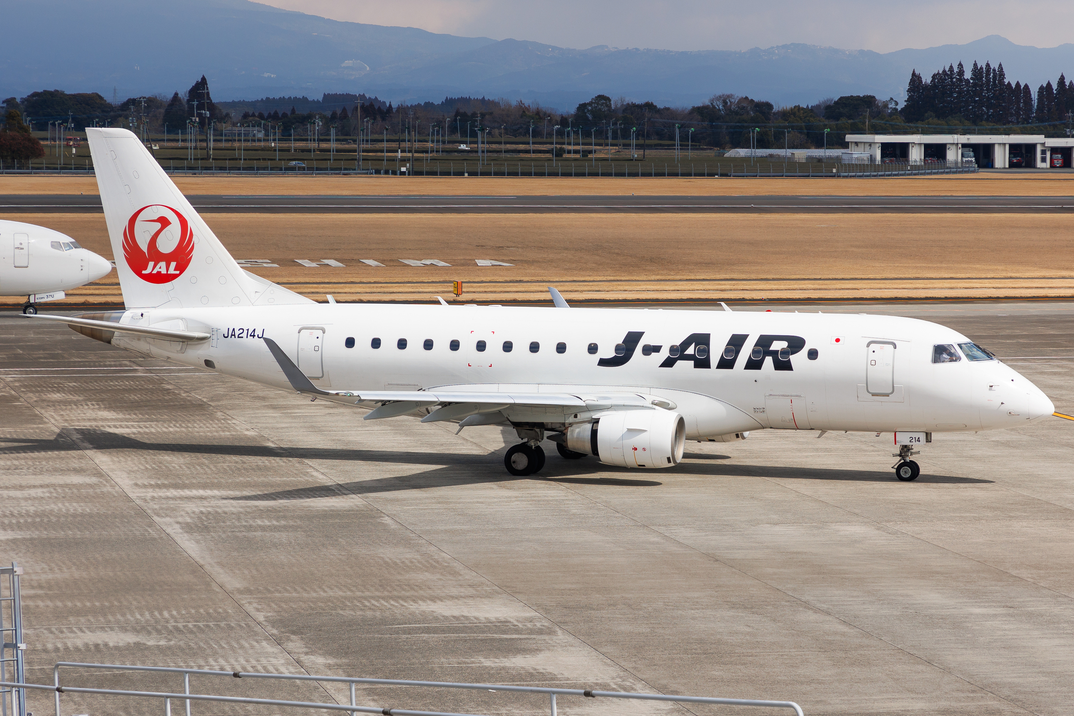 Full size: J-Air Embraer E170 JA214J at Kagoshima Airport