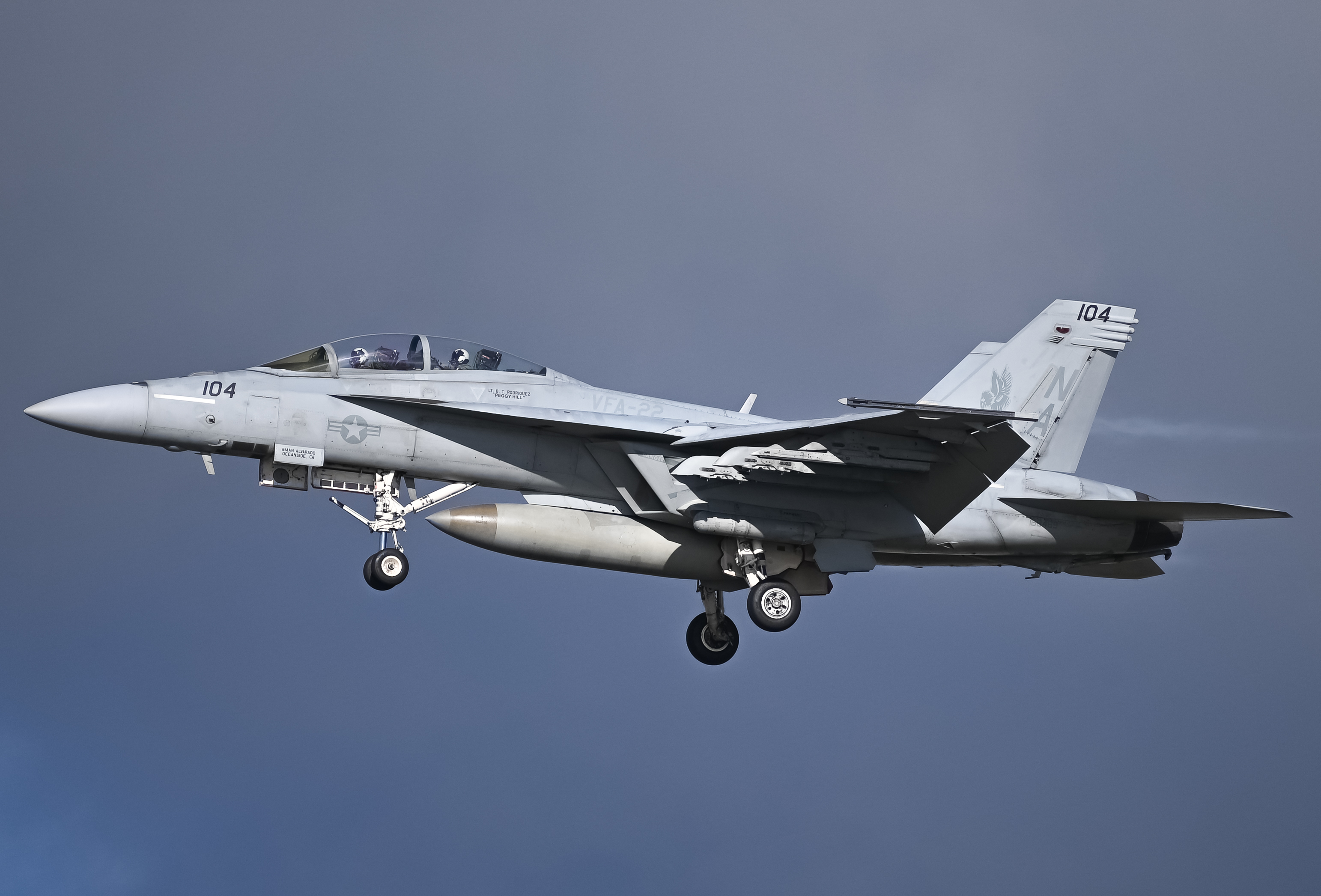 Full size: USN - United States Navy Boeing F/A-18E/F Super Hornet 168489 at North Island NAS
