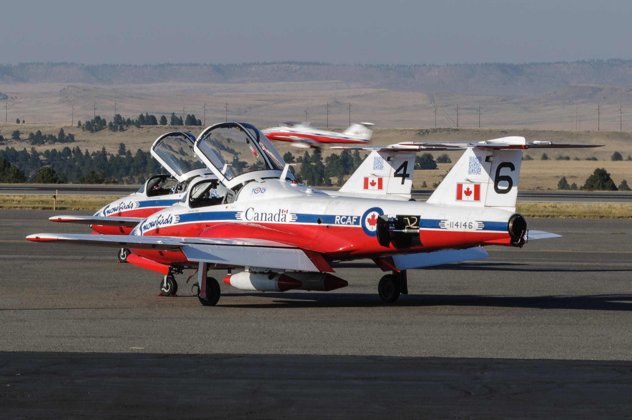 Full size: Royal Canadian Air Force Canadian CT144 114146 at Billings Logan International Airport