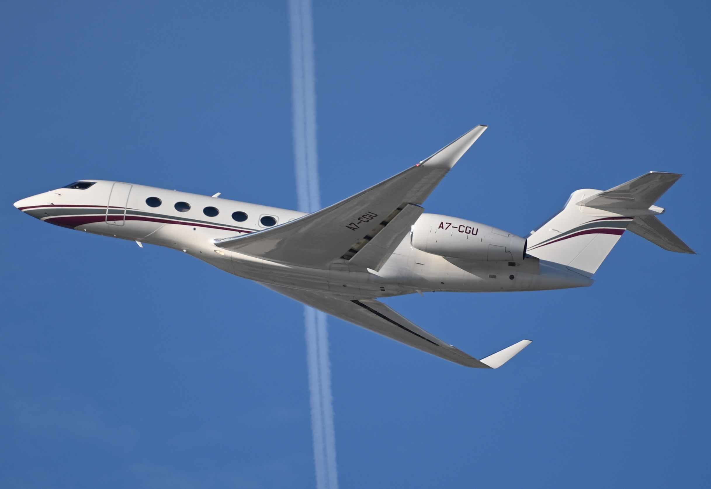 Full size: Qatar Executive Gulfstream G650 A7-CGU at Los Angeles International Airport