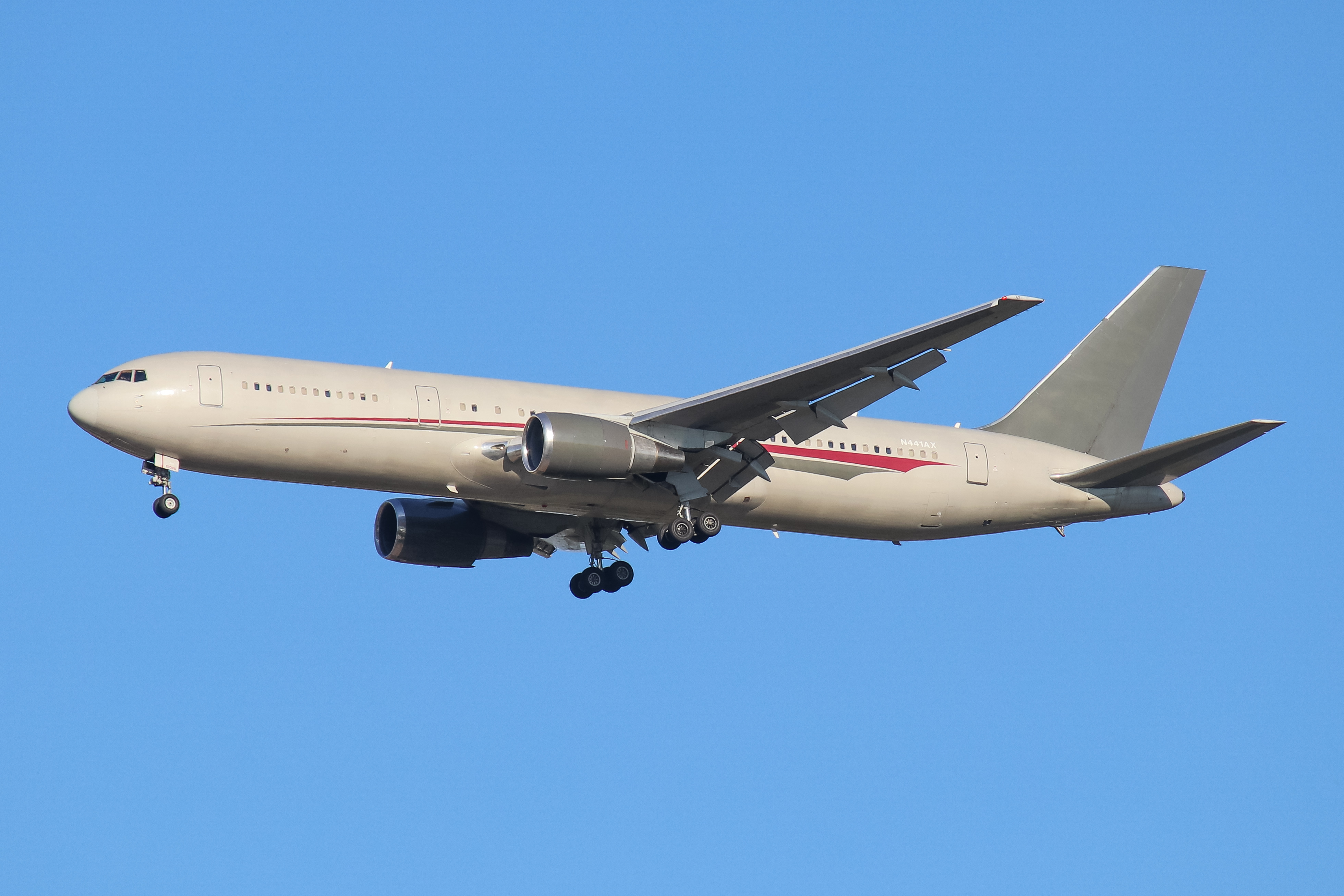 Full size: Omni Air International Boeing 767-300ER N441AX at Washington Dulles International Airport