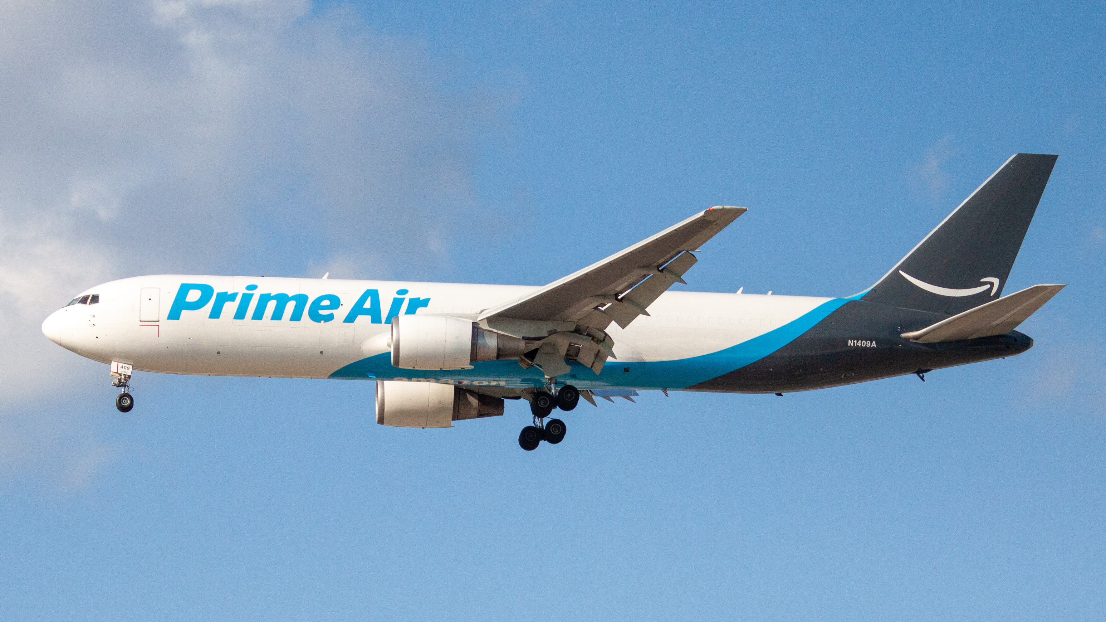 Full size: Prime Air Boeing 767-300F N1409A at Houston-George Bush Intercontinental Airport