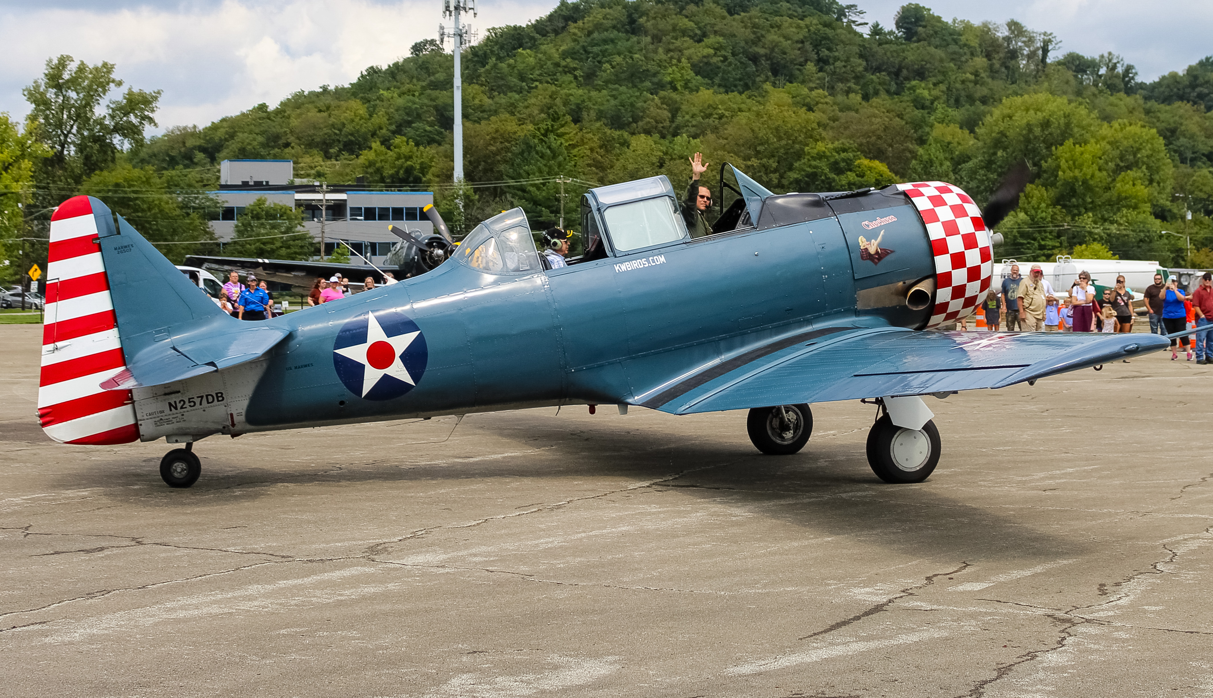 Full size: PRIVATE North American T-6 Texan N257DB at Cincinnati Municipal Airport/Lunken Field