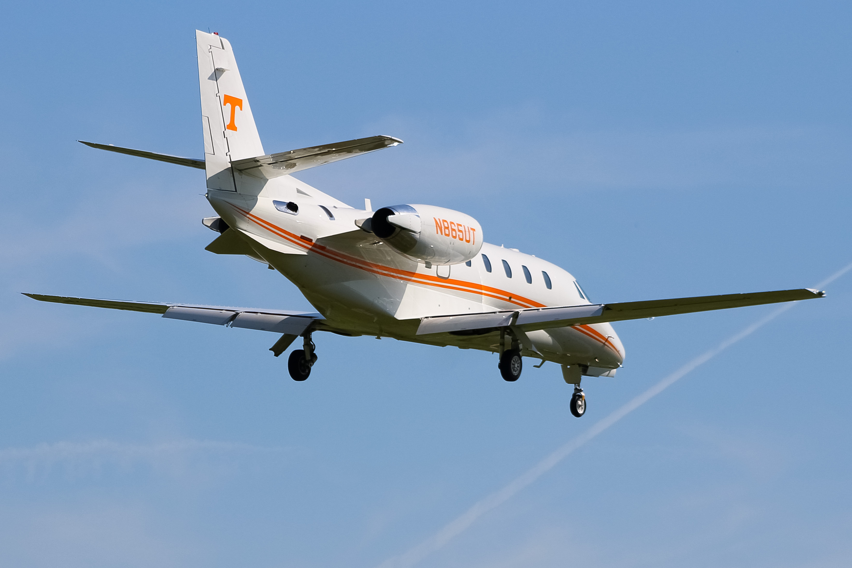 Full size: University Of Tennessee  Cessna Citation 560XL Excel N865UT at Cincinnati Municipal Airport/Lunken Field