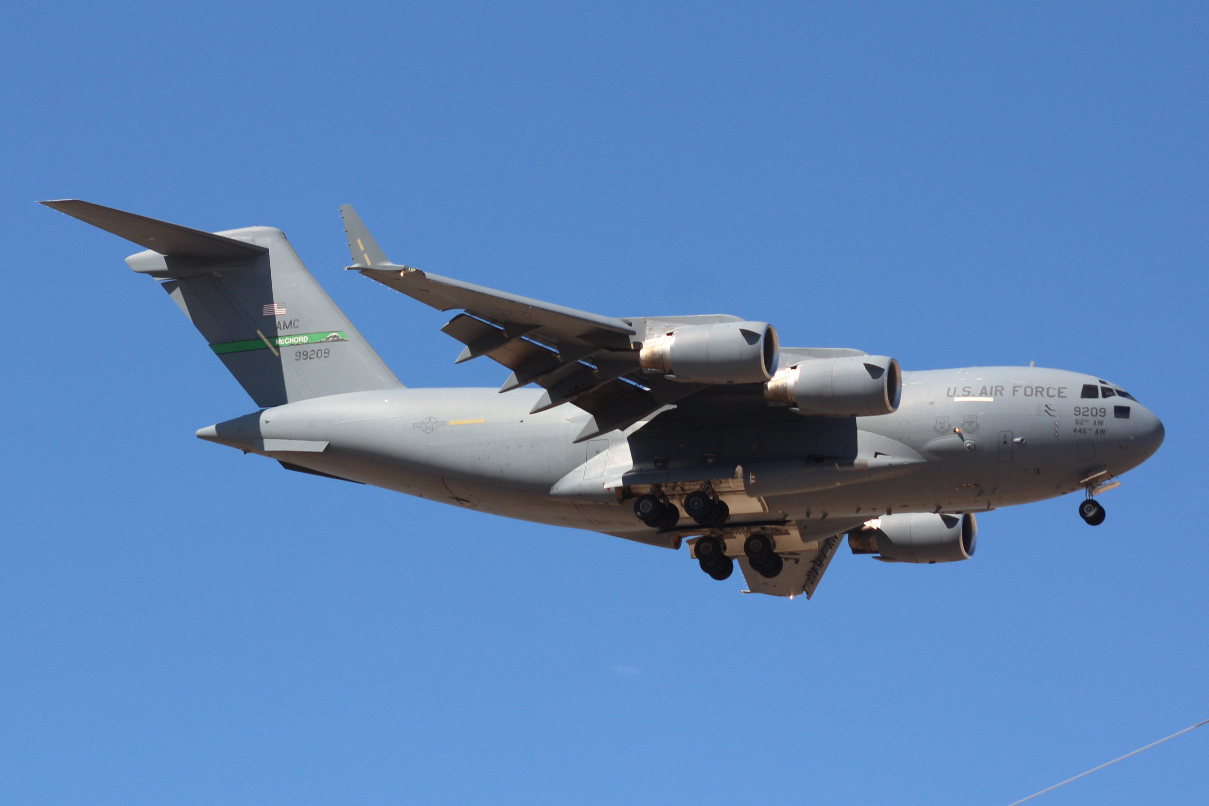 Full size: USAF - United States Air Force Boeing C-17 Globemaster III 09-2909 at Davis Monthan Air Force Base