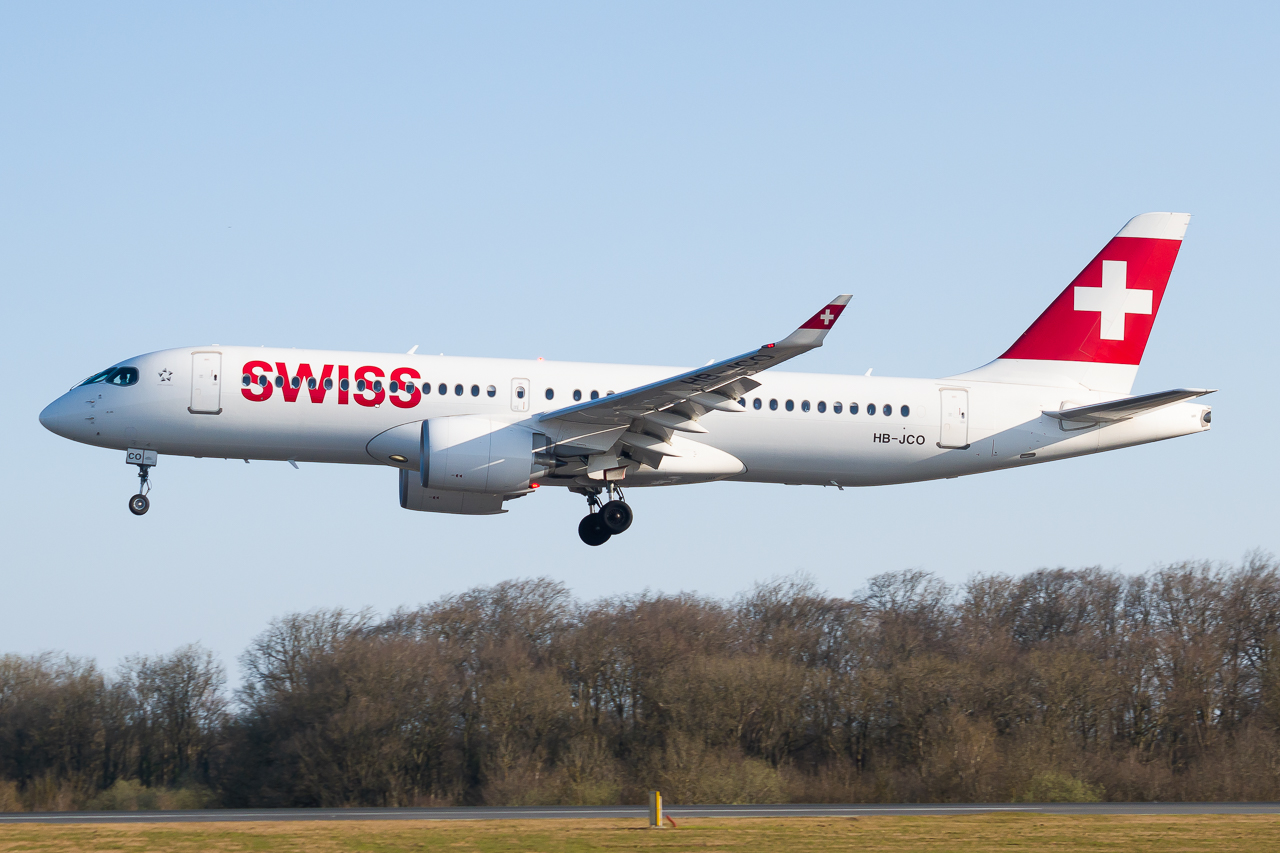 Full size: Swiss International Air Lines Airbus A220-300 HB-JCO at Luxembourg Findel Airport