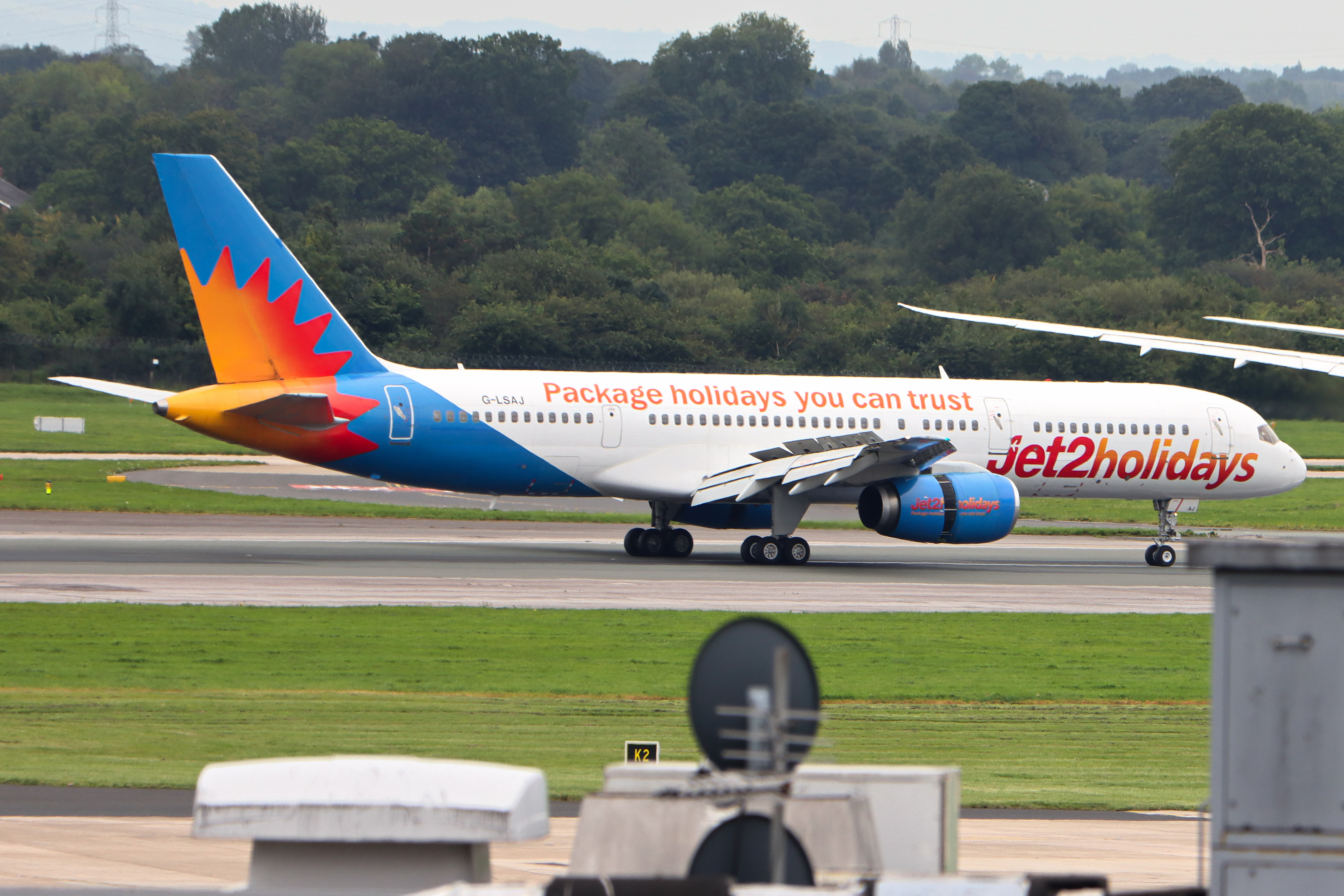 Full size: Jet2 Boeing 757-200 G-LSAJ at Manchester Airport