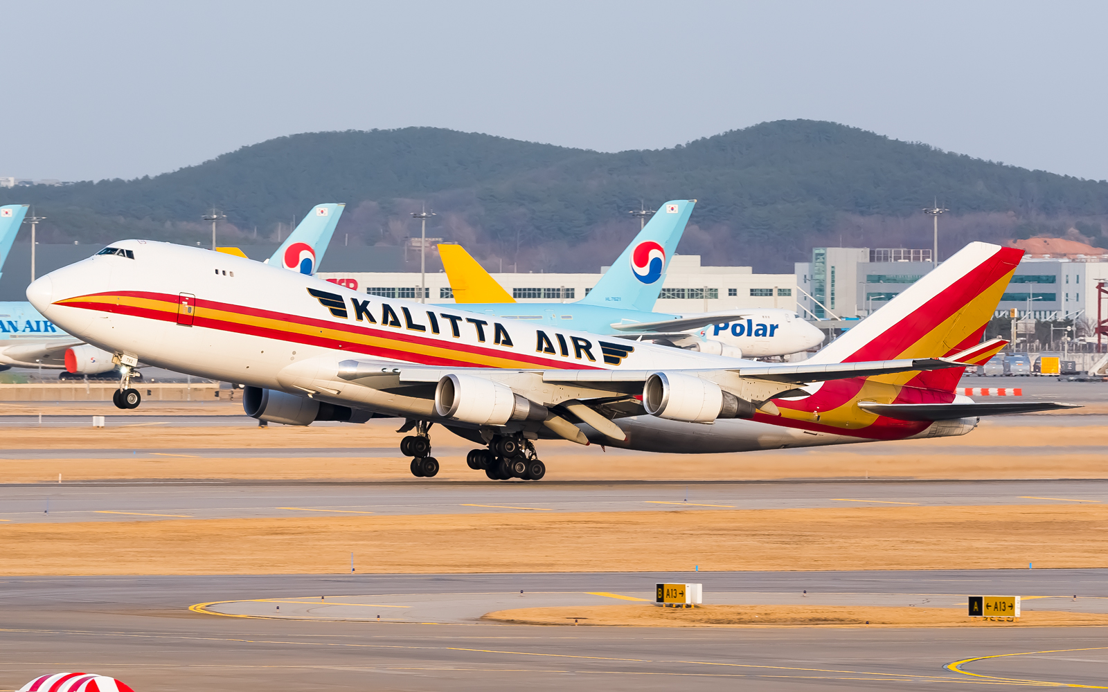Full size: Kalitta Air Boeing 747-400F N782CK at Seoul-Incheon International Airport