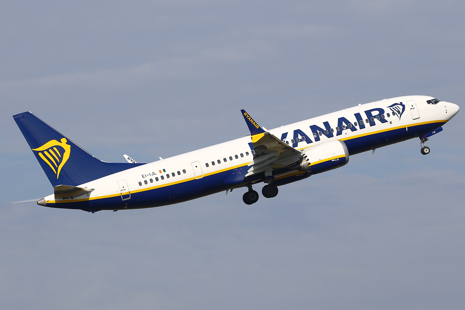 Full size: Ryanair Boeing 737-8-200 MAX EI-IJL at Eindhoven Airport
