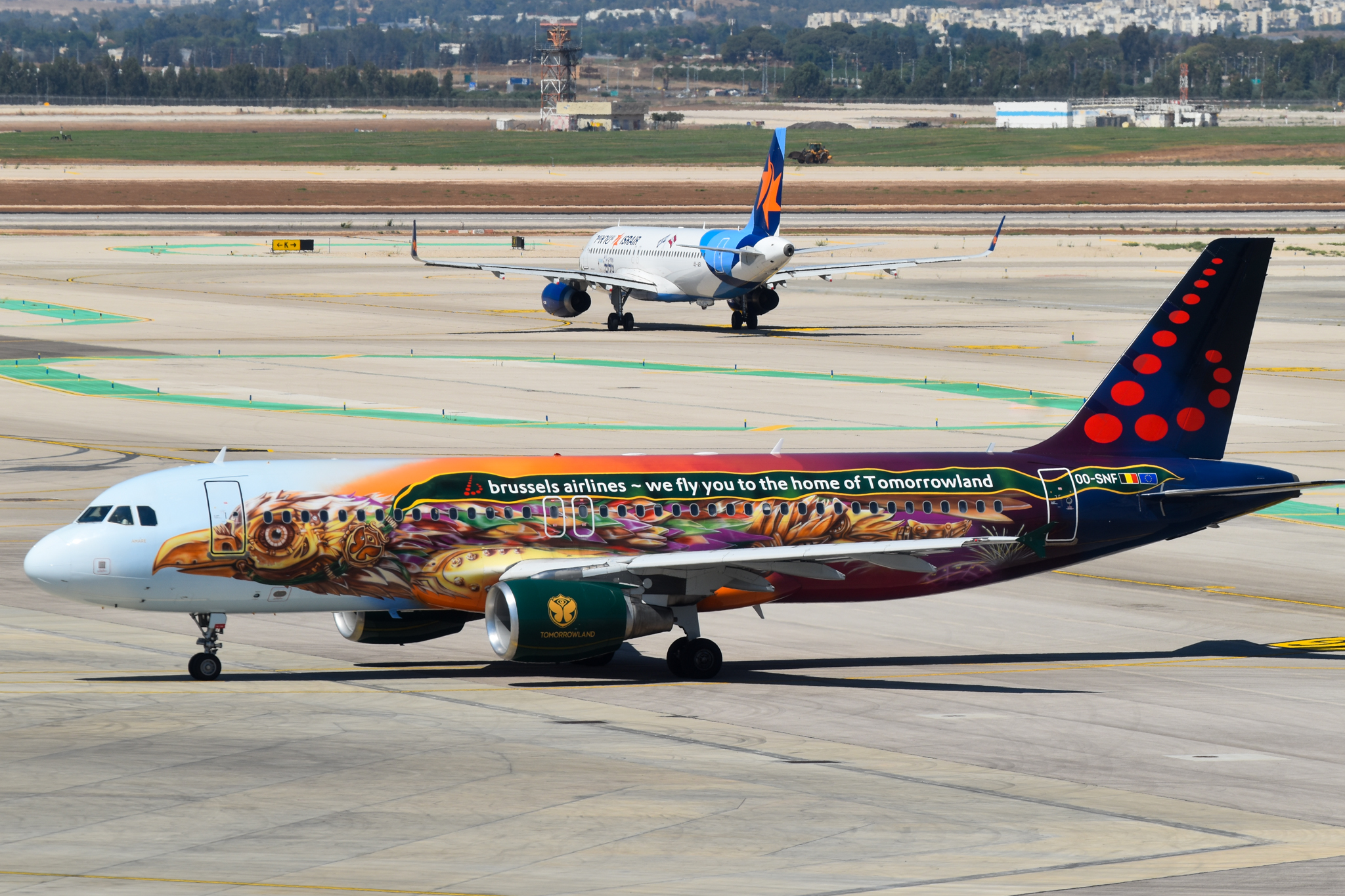 Full size: Brussels Airlines Airbus A320 OO-SNF at Tel Aviv-Ben Gurion Airport