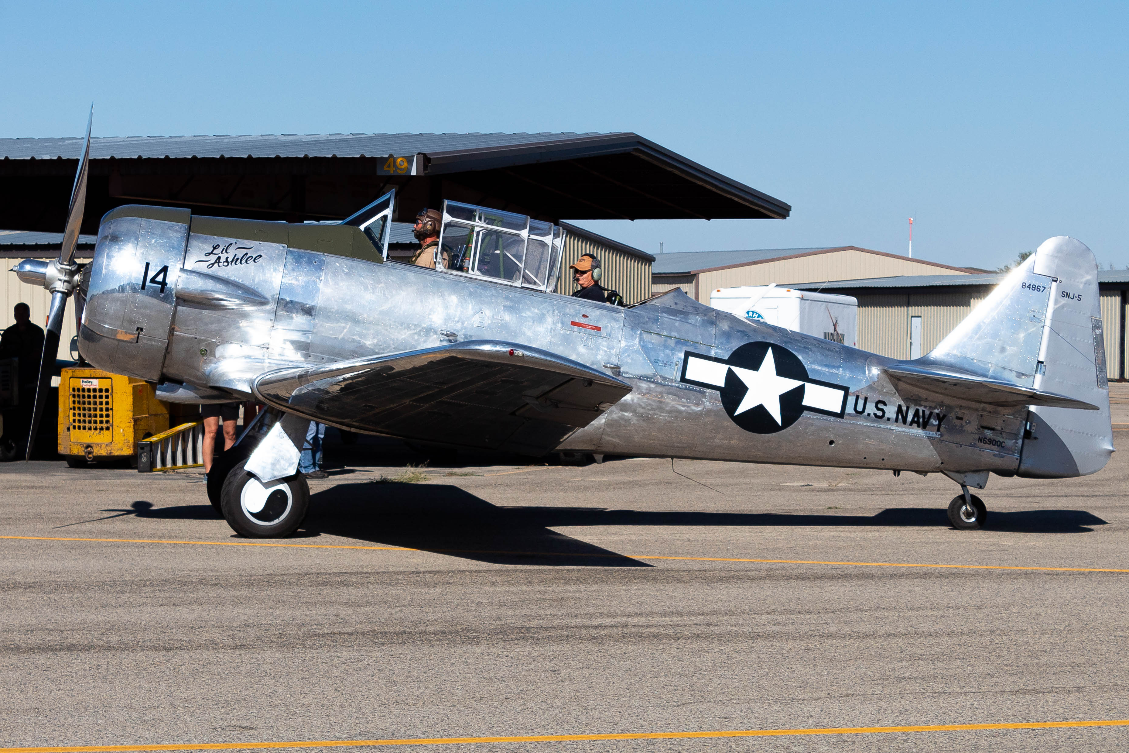 Full size: PRIVATE North American SNJ-5 Texan N6900C at Nampa Municipal Airport
