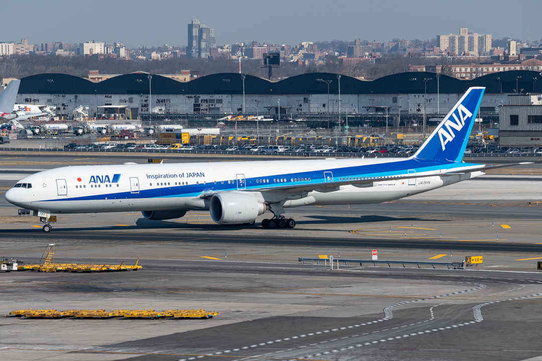Full size: All Nippon Airways Boeing 777-300ER JA797A at John F. Kennedy International Airport