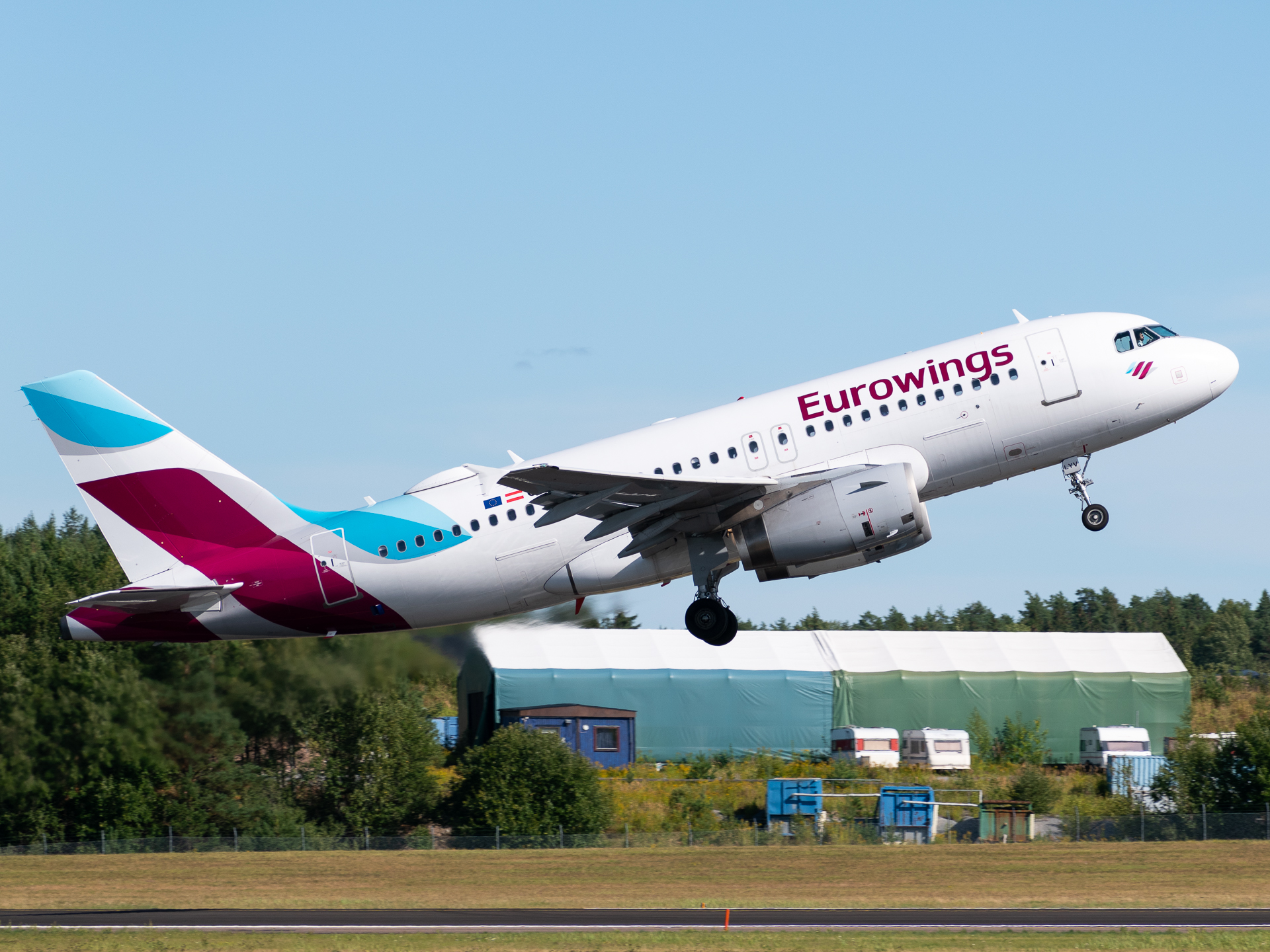 Full size: Eurowings Airbus A319 OE-LYV at Stockholm Arlanda Airport