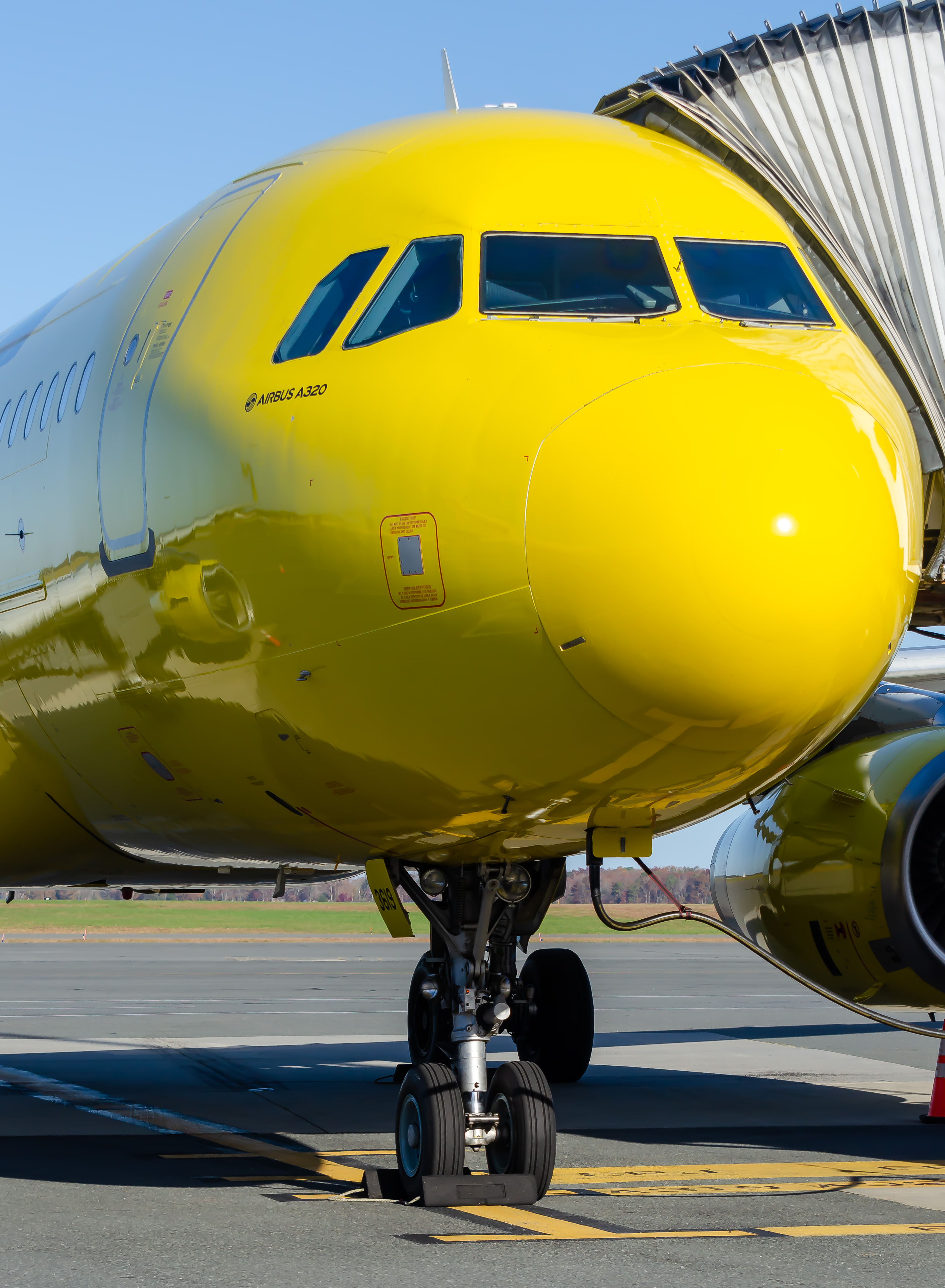 Full size: Spirit Airlines Airbus A320 N619NK at Atlantic City International Airport