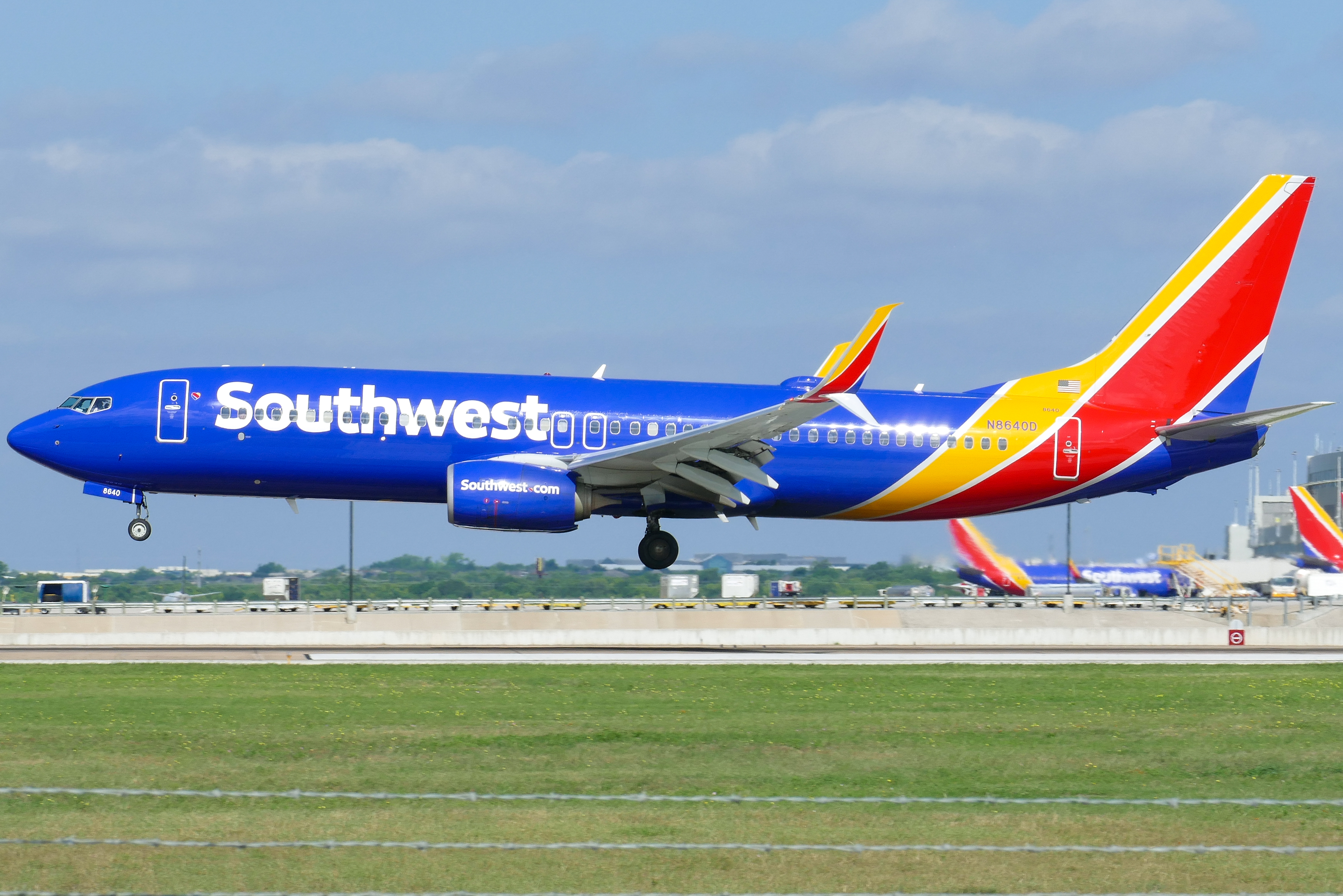 Full size: Southwest Airlines Boeing 737-800 N8640D at Austin-Bergstrom International Airport