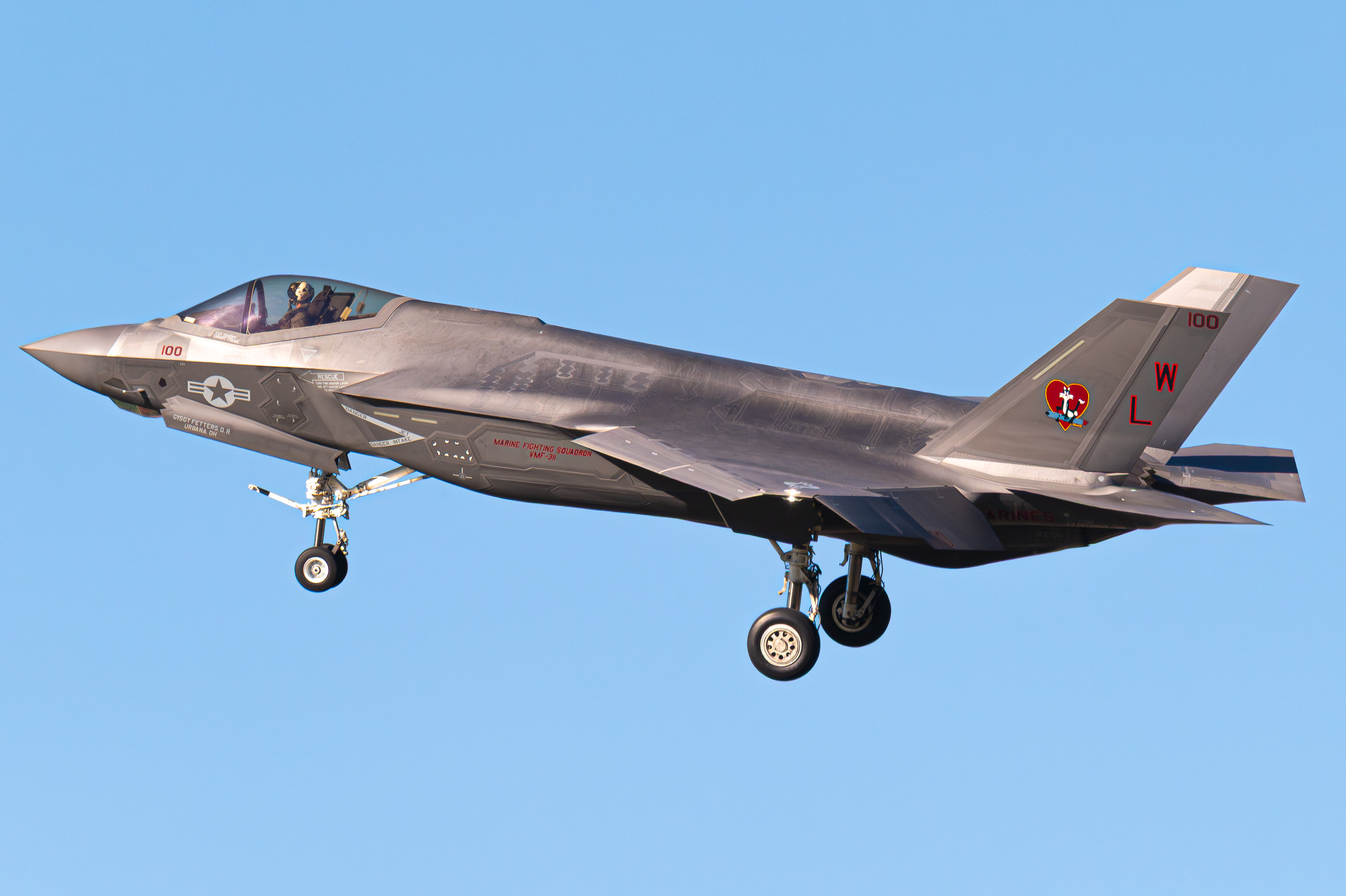 Full size: USMC - United States Marine Corp Lockheed Martin F-35 Lightning 170093  at Miramar MCAS (Joe Foss Field) Airport