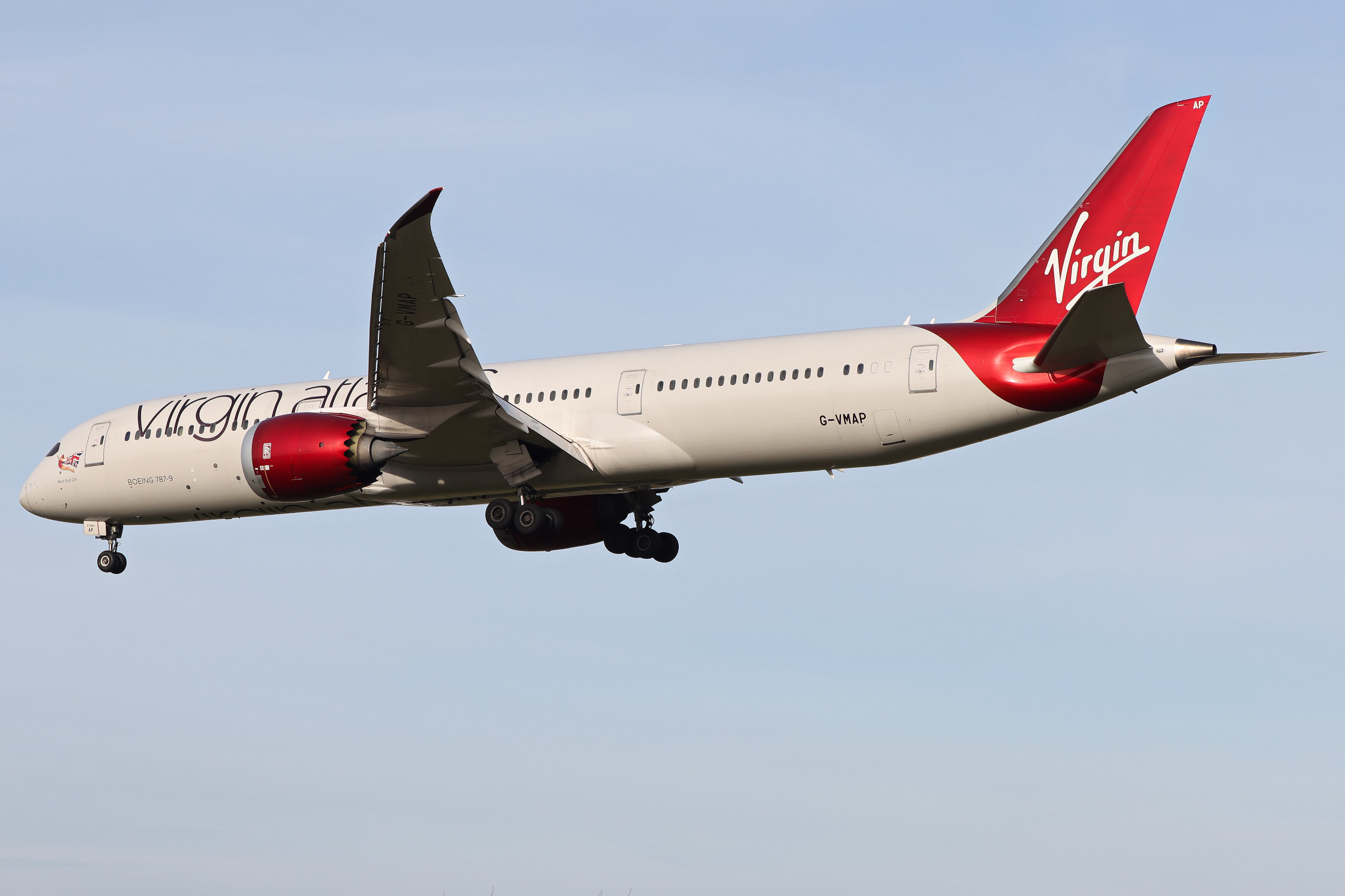 Full size: Virgin Atlantic Boeing 787-9 G-VMAP at London Heathrow International Airport
