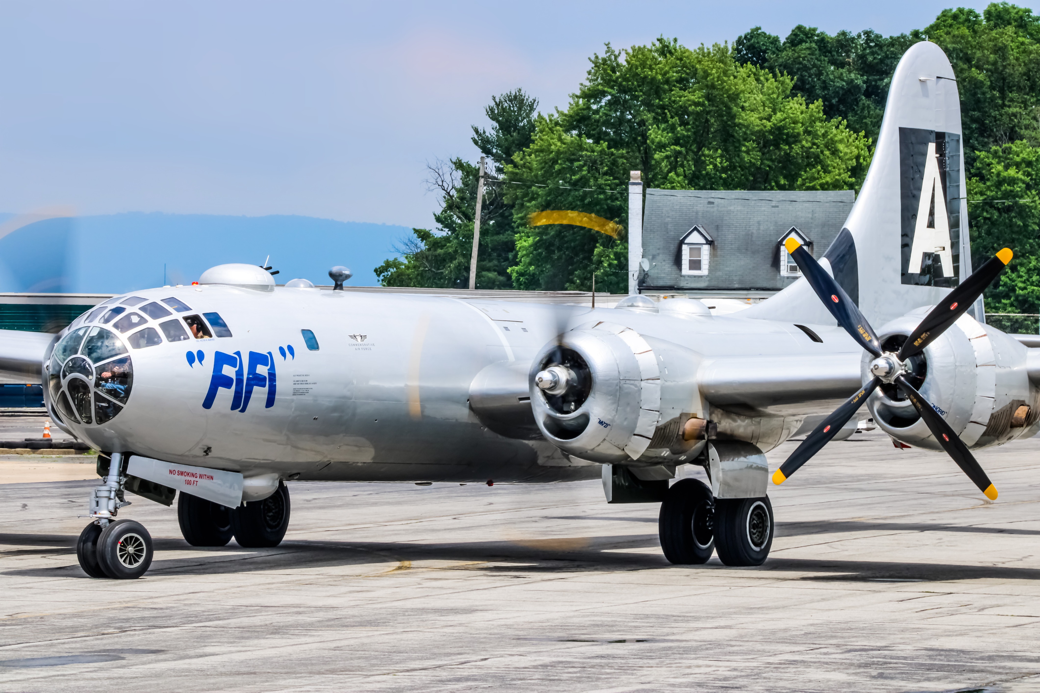 Full size: PRIVATE Boeing B-29 SuperFortress N529B at Hagerstown Regional Airport-Richard A Henson Field