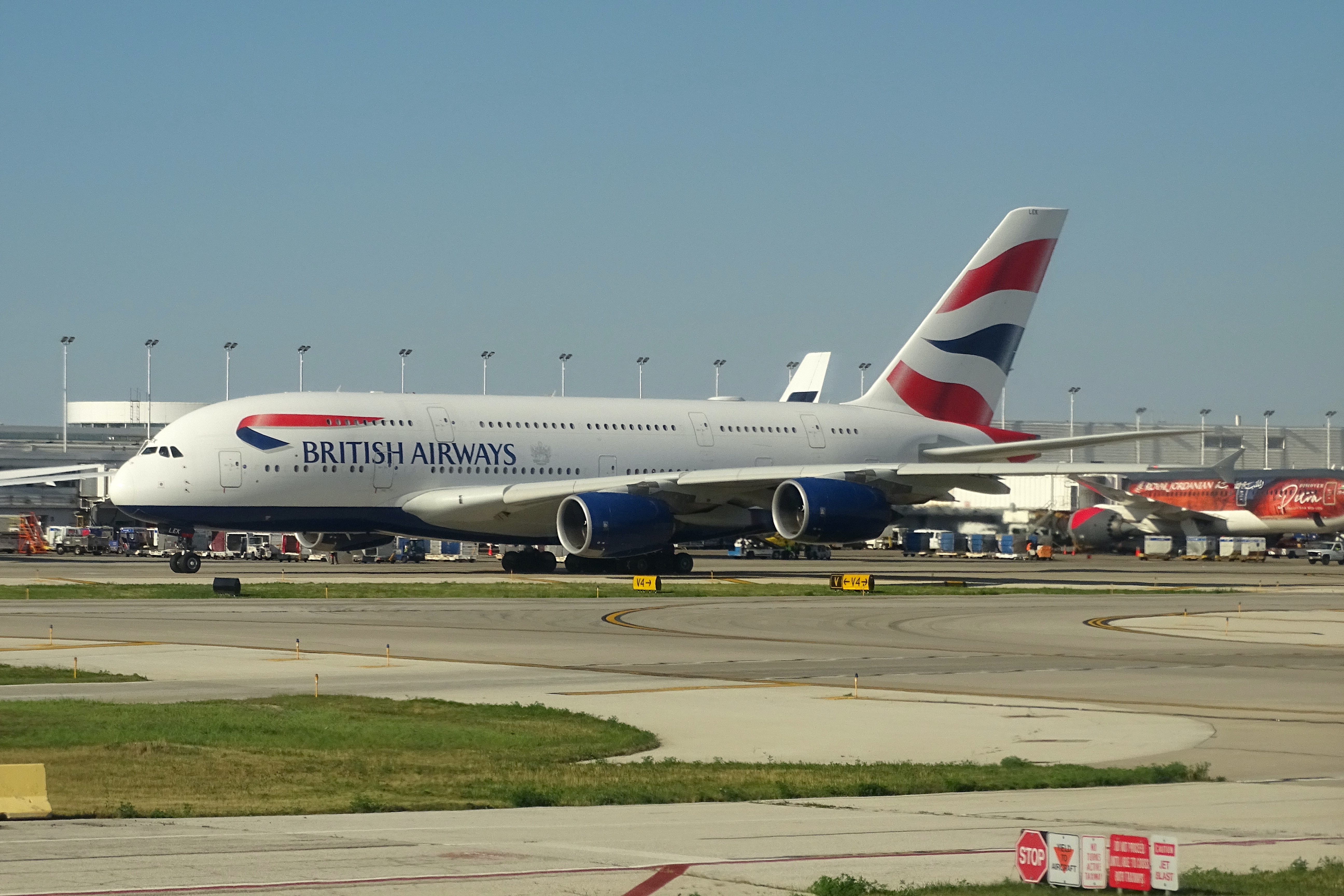 Full size: British Airways Airbus A380-800 G-XLEK at Chicago O'Hare International Airport