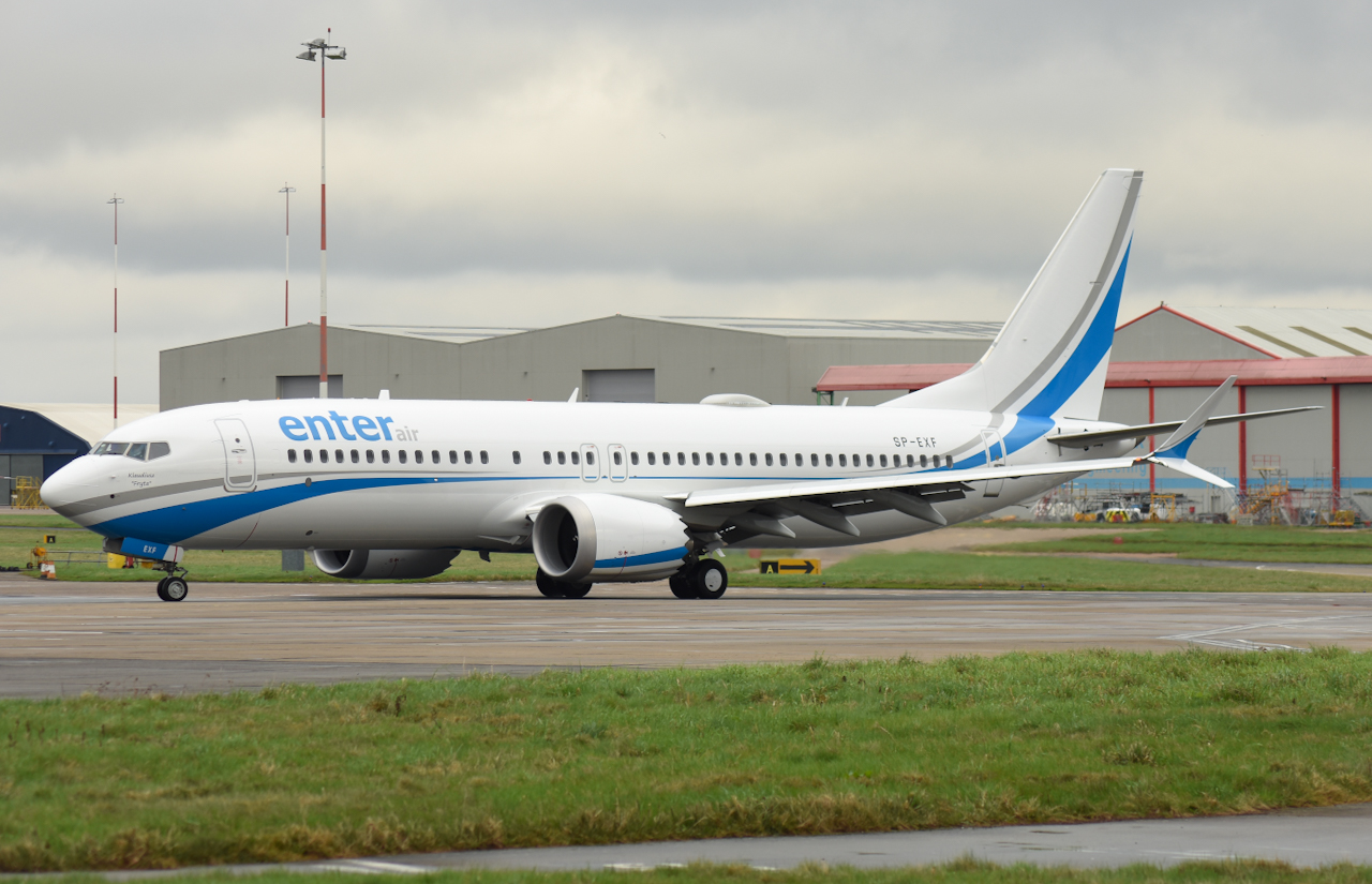 Full size: Enter Air Boeing 737 MAX 8 SP-EXF at Norwich International Airport