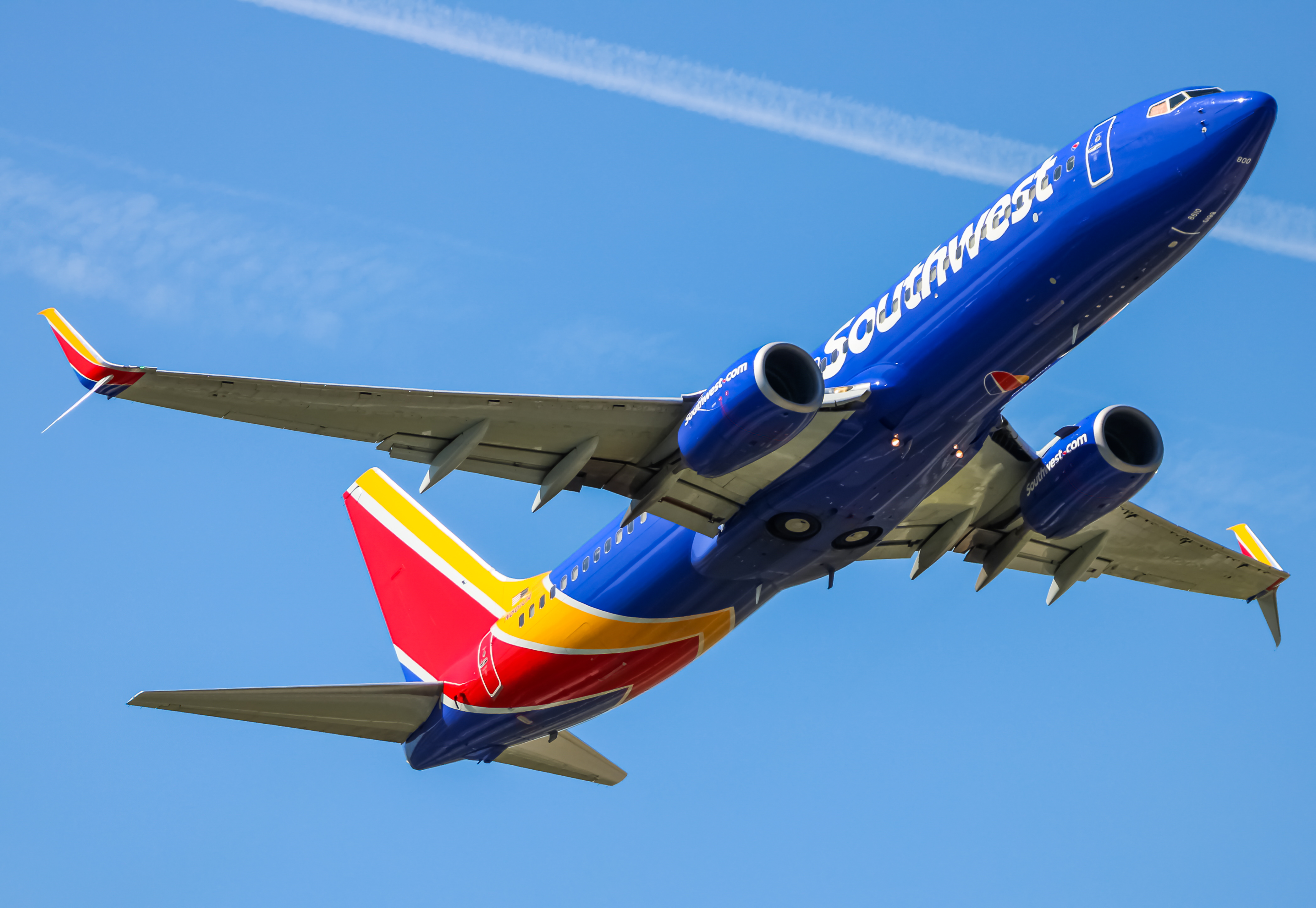 Full size: Southwest Airlines Boeing 737-800 N8610A at Baltimore/Washington International Thurgood Marshall Airport