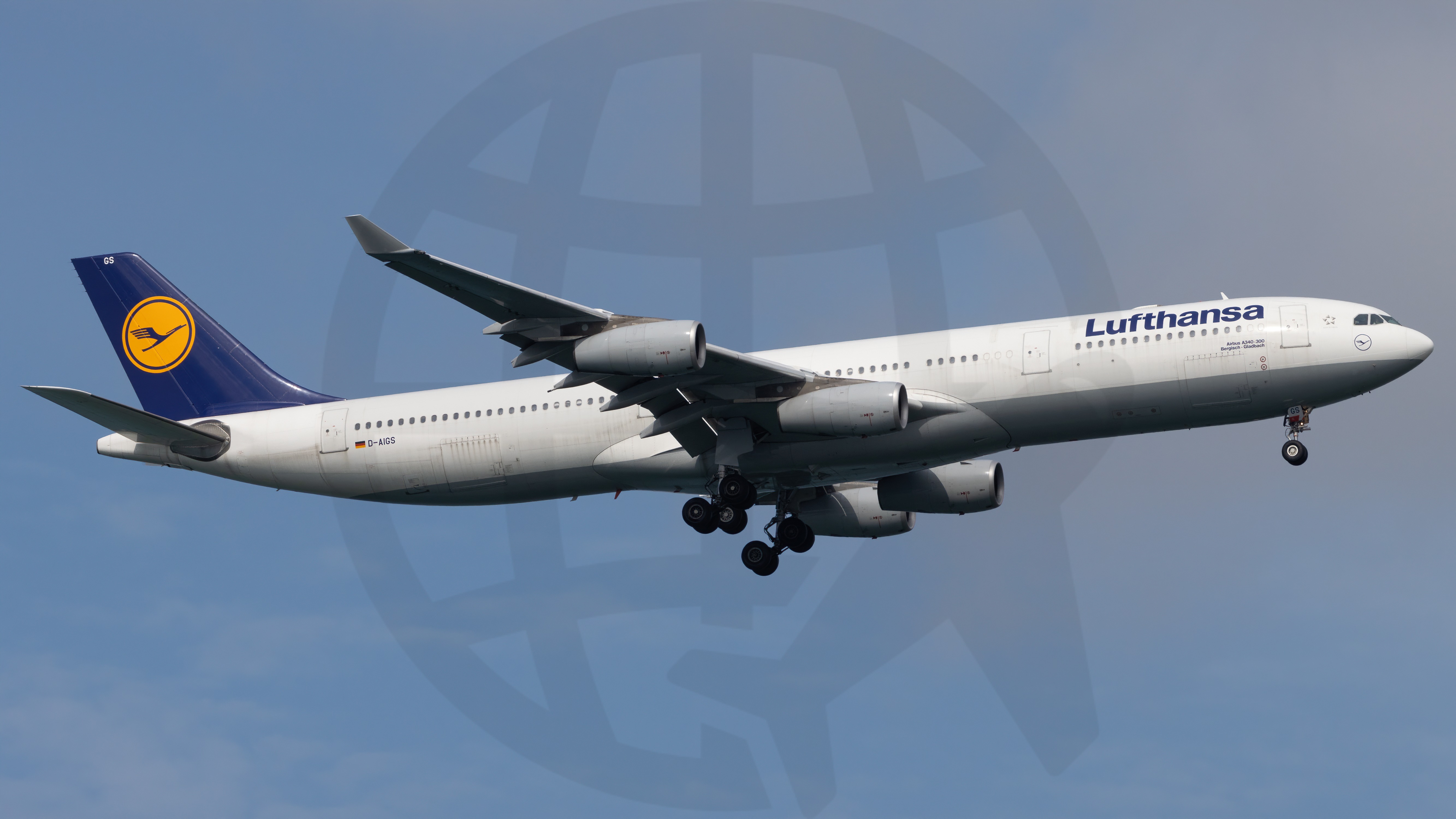 Full size: Lufthansa Airbus A340-300 D-AIGS at Singapore-Changi Airport