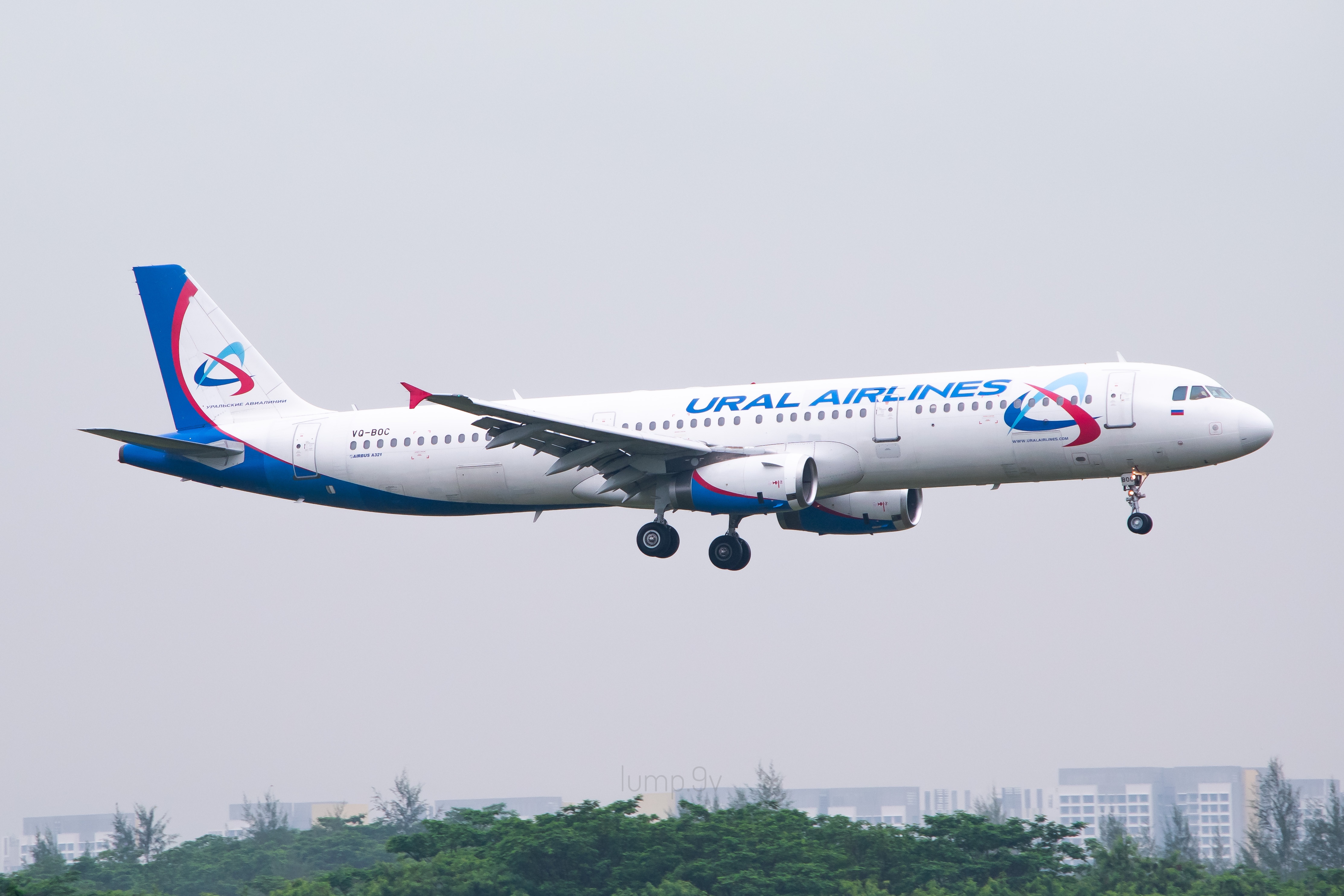 Full size: Ural Airlines Airbus A321-200 VQ-BOC at Seletar Airport