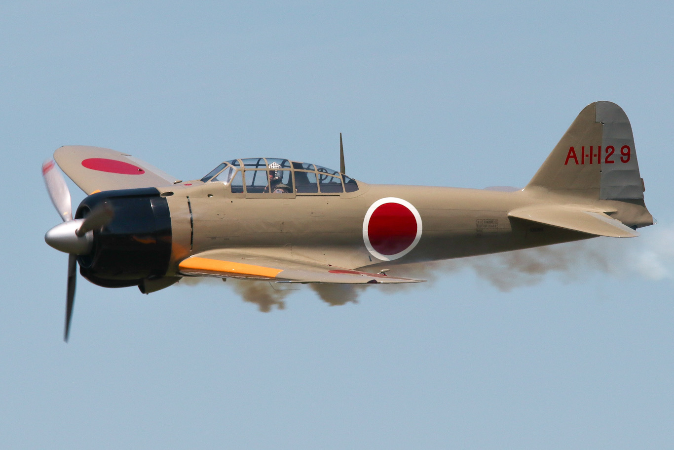 Full size: PRIVATE Mitsubishi A6M Zero NX8280K at Reading Regional Airport/Carl A Spaatz Field